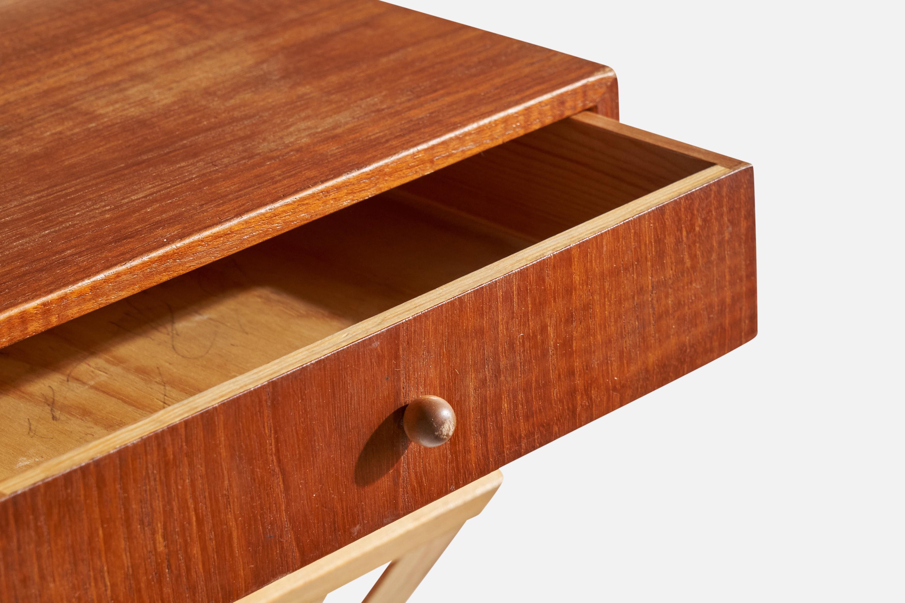 Swedish Designer, Nightstands, Teak, Pine, Sweden, 1950s For Sale 4