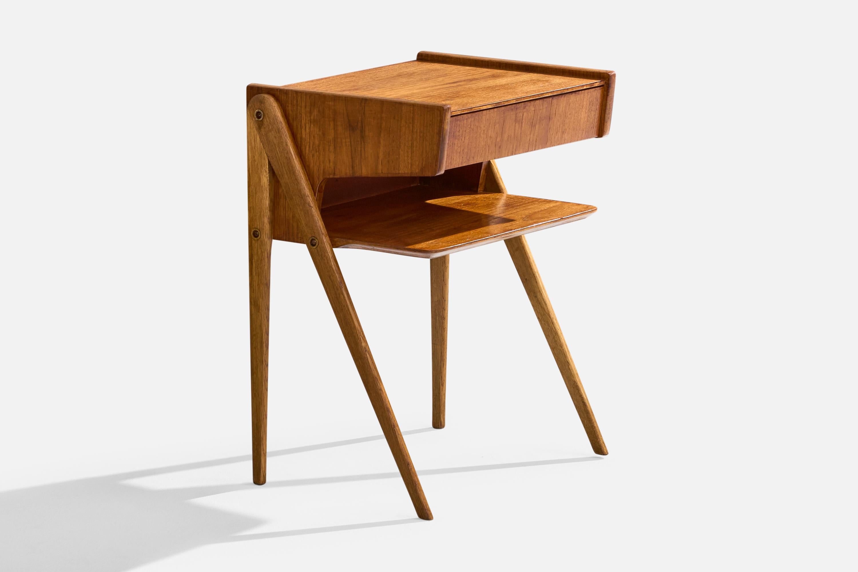 Schwedische Designerin, Nachttische, Teakholz, Schweden, 1950er Jahre (Mitte des 20. Jahrhunderts) im Angebot