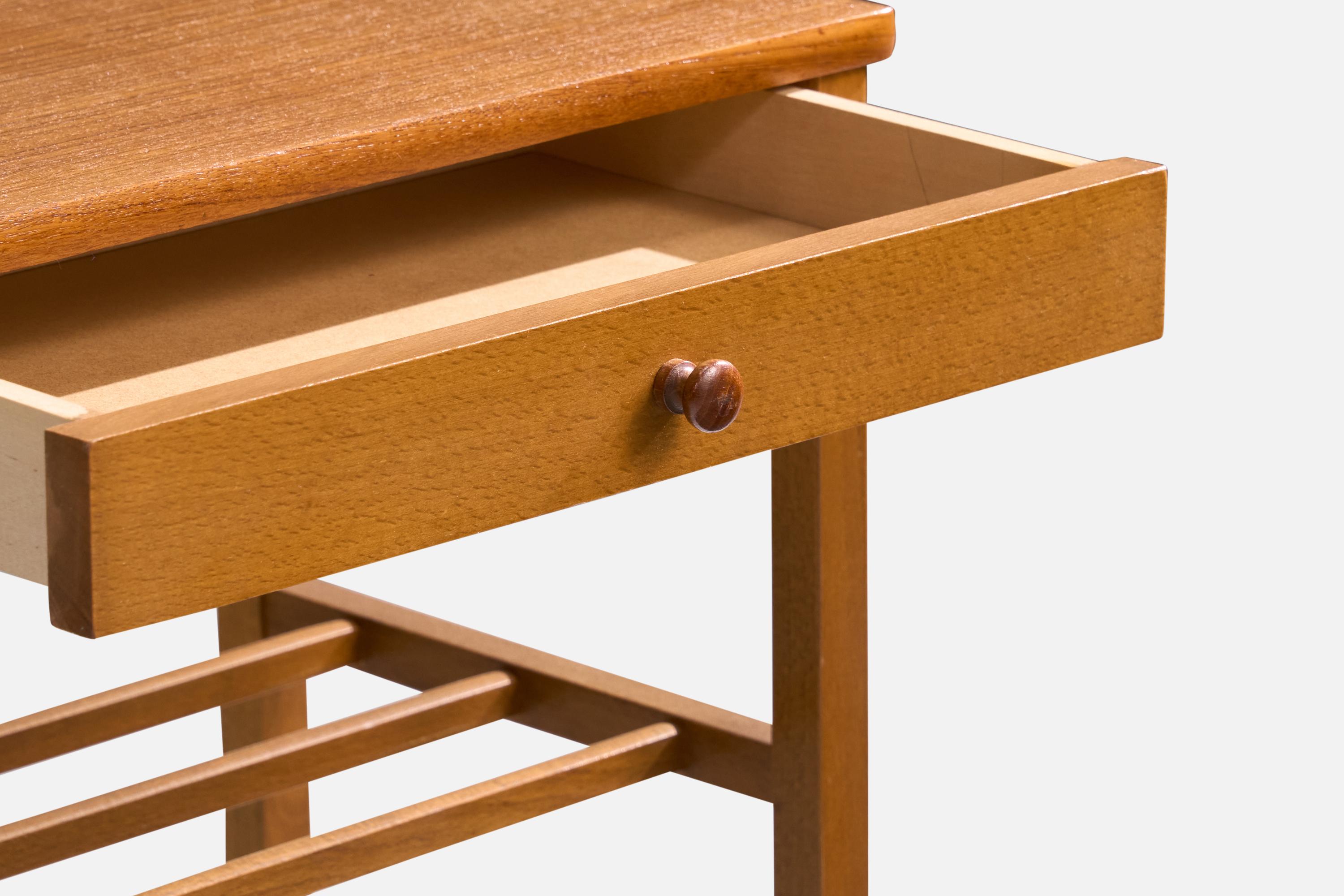 Swedish Designer, Nightstands, Teak, Sweden, 1950s For Sale 4