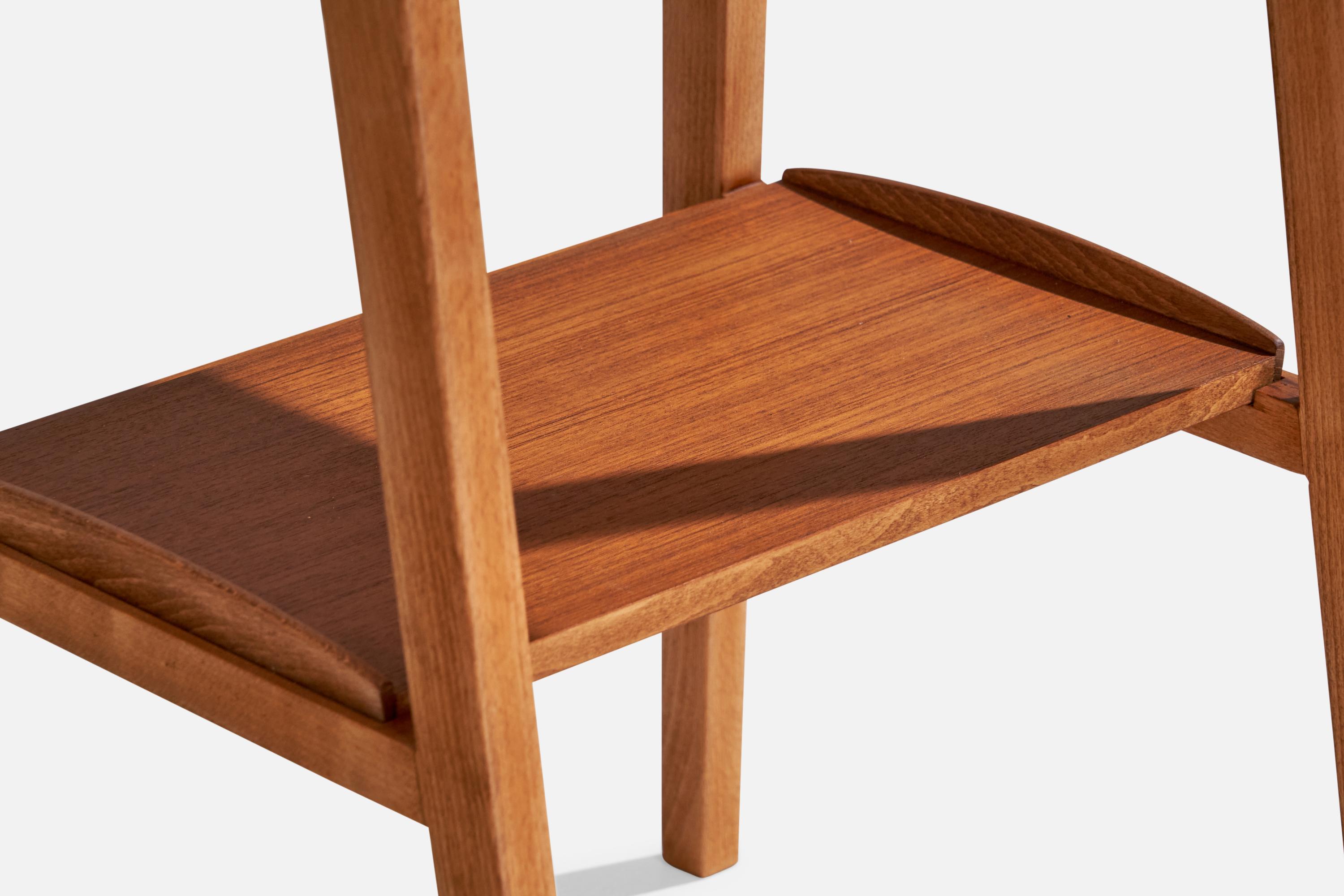 Swedish Designer, Nightstands, Teak, Sweden, 1960s For Sale 4