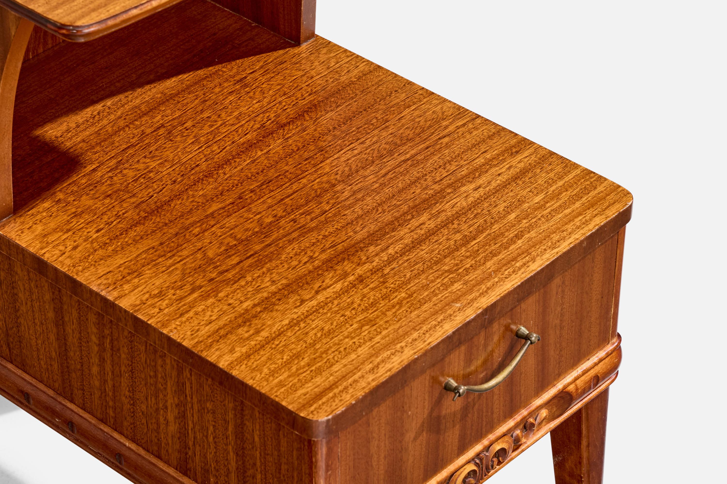 Designer svedese, Comodini, Wood, Ottone, Svezia, anni '40 in vendita 1