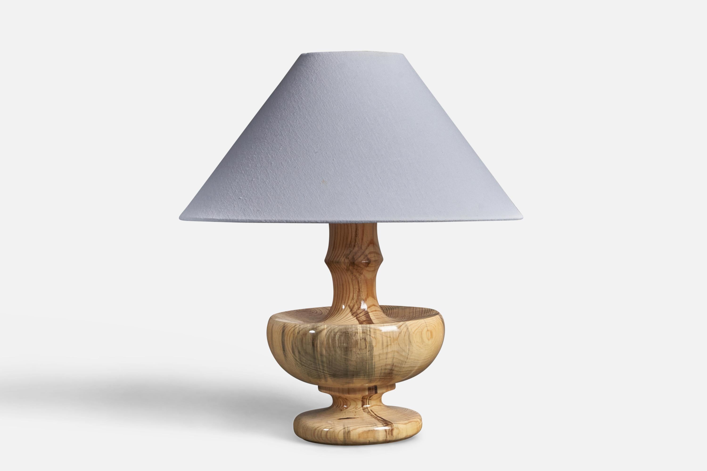 Late 20th Century Swedish Designer, Organic Table Lamp, Solid Pine, Sweden, 1970s For Sale