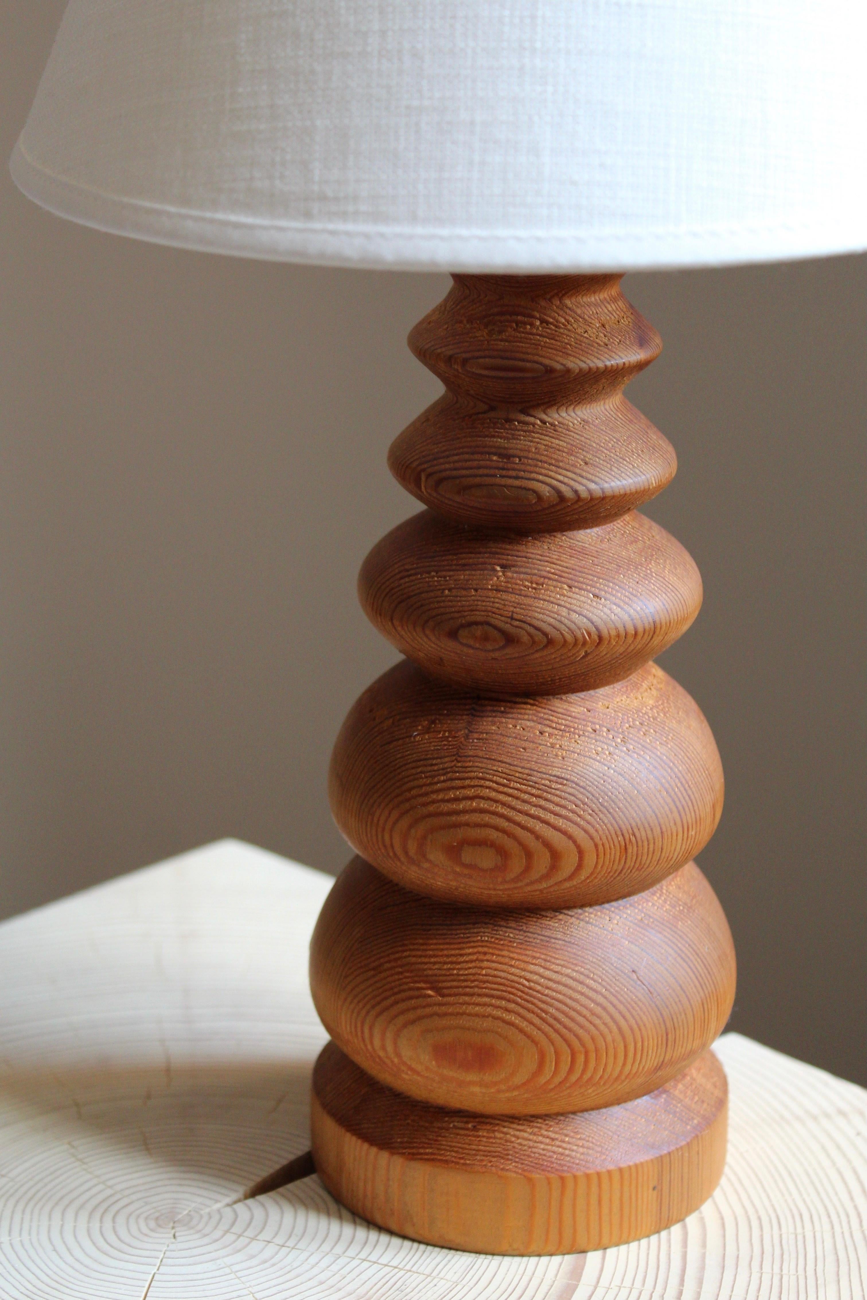 Swedish Designer, Organic Table Lamp, Turned Solid Pine, Sweden, Linen, 1960s In Good Condition In High Point, NC