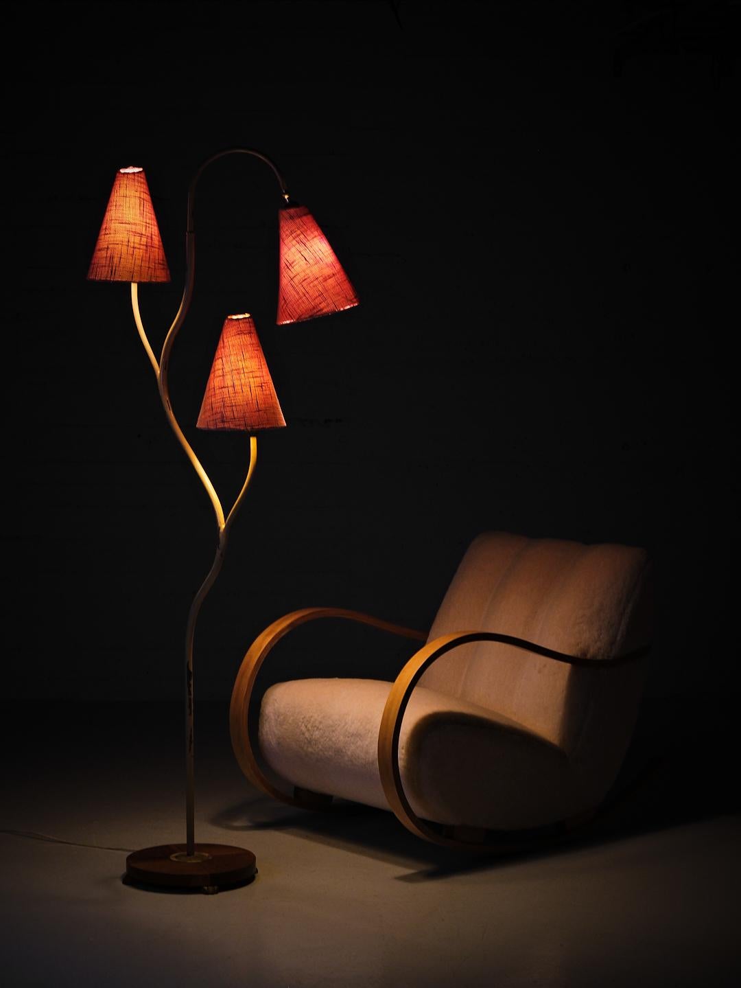 Lampadaire organique suédois à trois branches, années 1940 en vente 7