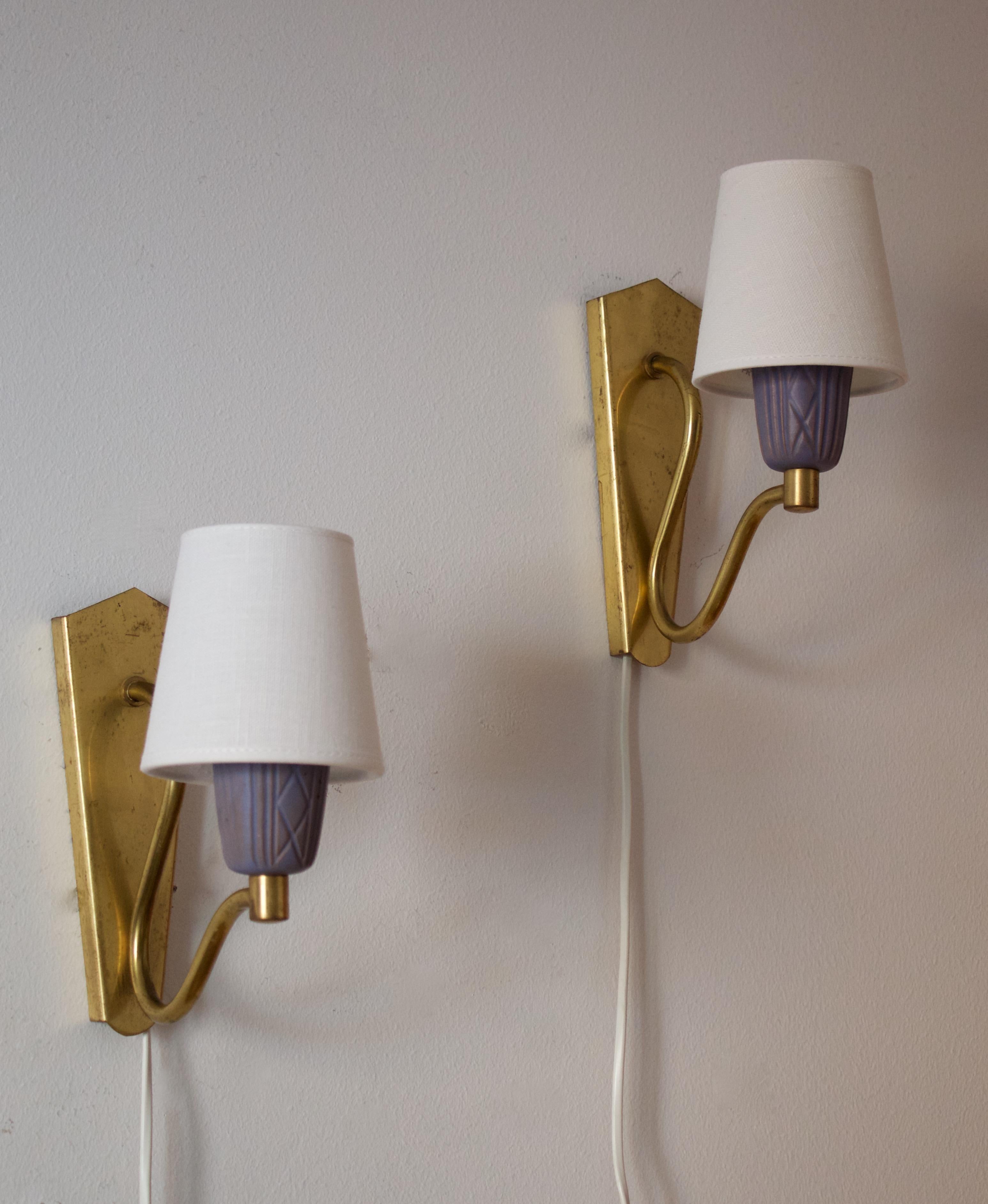 Mid-Century Modern Swedish Designer, Organic Wall Lights, Brass Glazed Ceramic, Linen, Sweden 1950s
