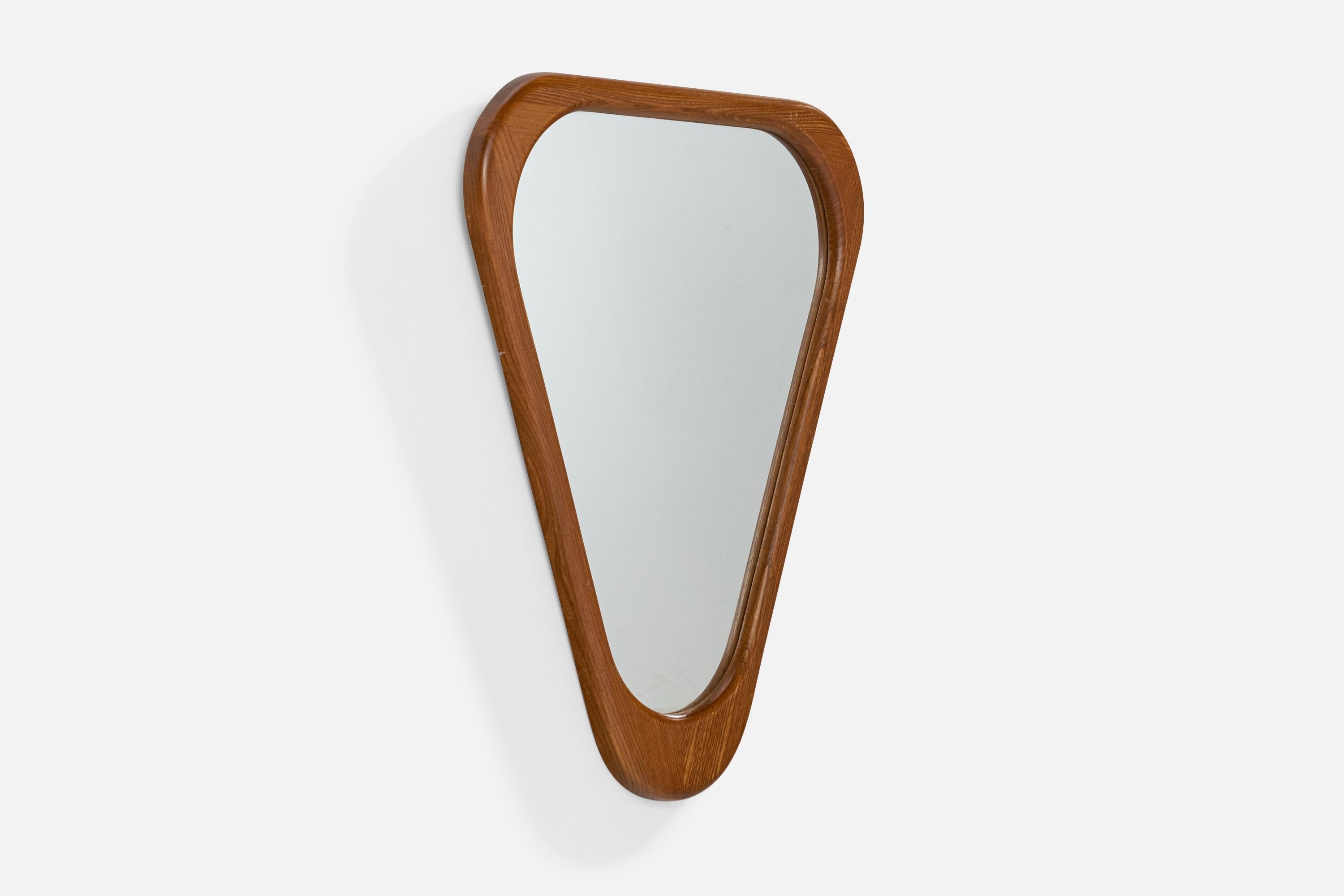 Mid-Century Modern Designer suédois, miroir mural organique, chêne teinté, verre, Suède, années 1950 en vente