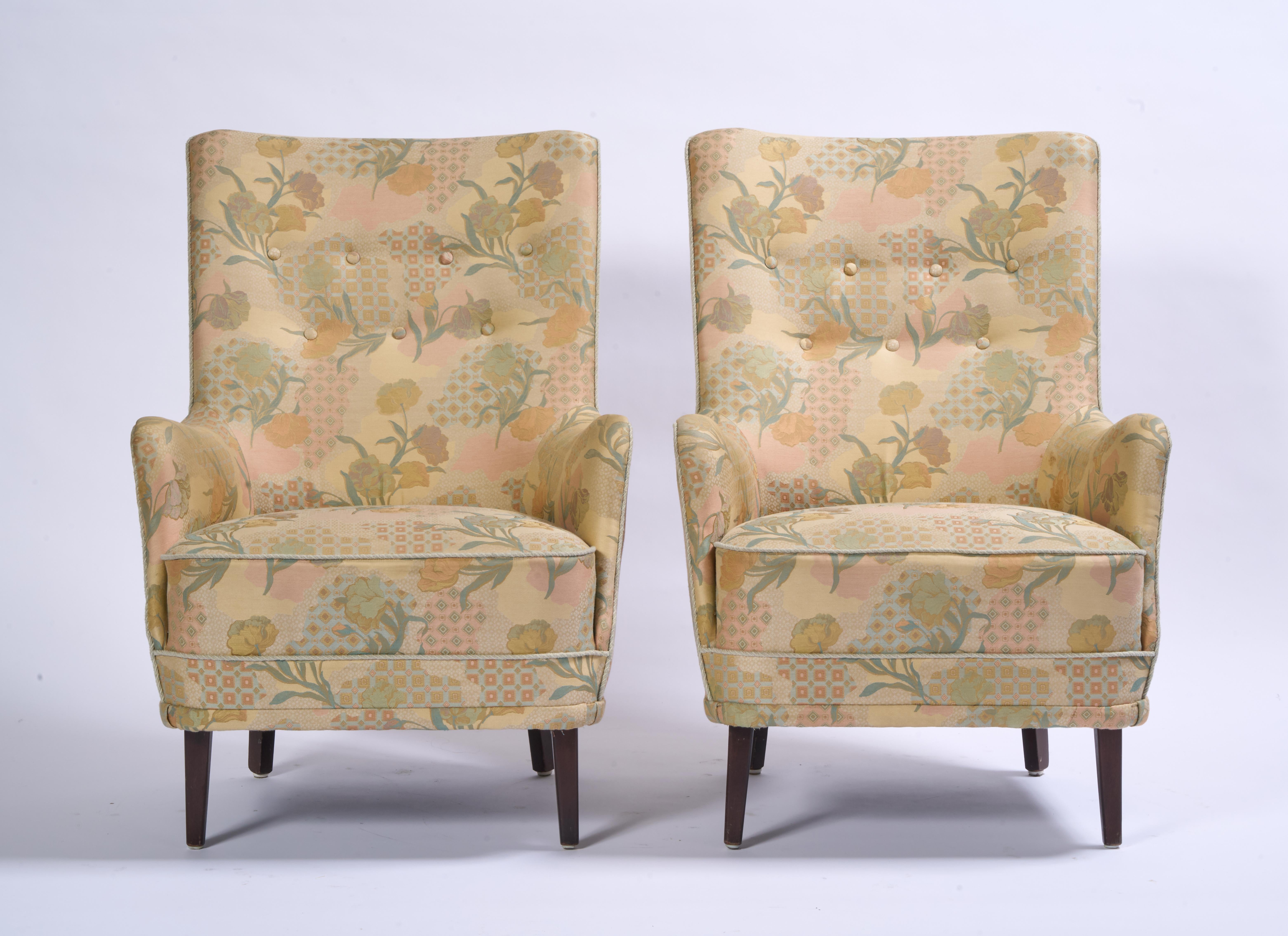 Mid-Century moderno Swedish Designer, Pair of Chairs in style of Carl Malmsten in vendita
