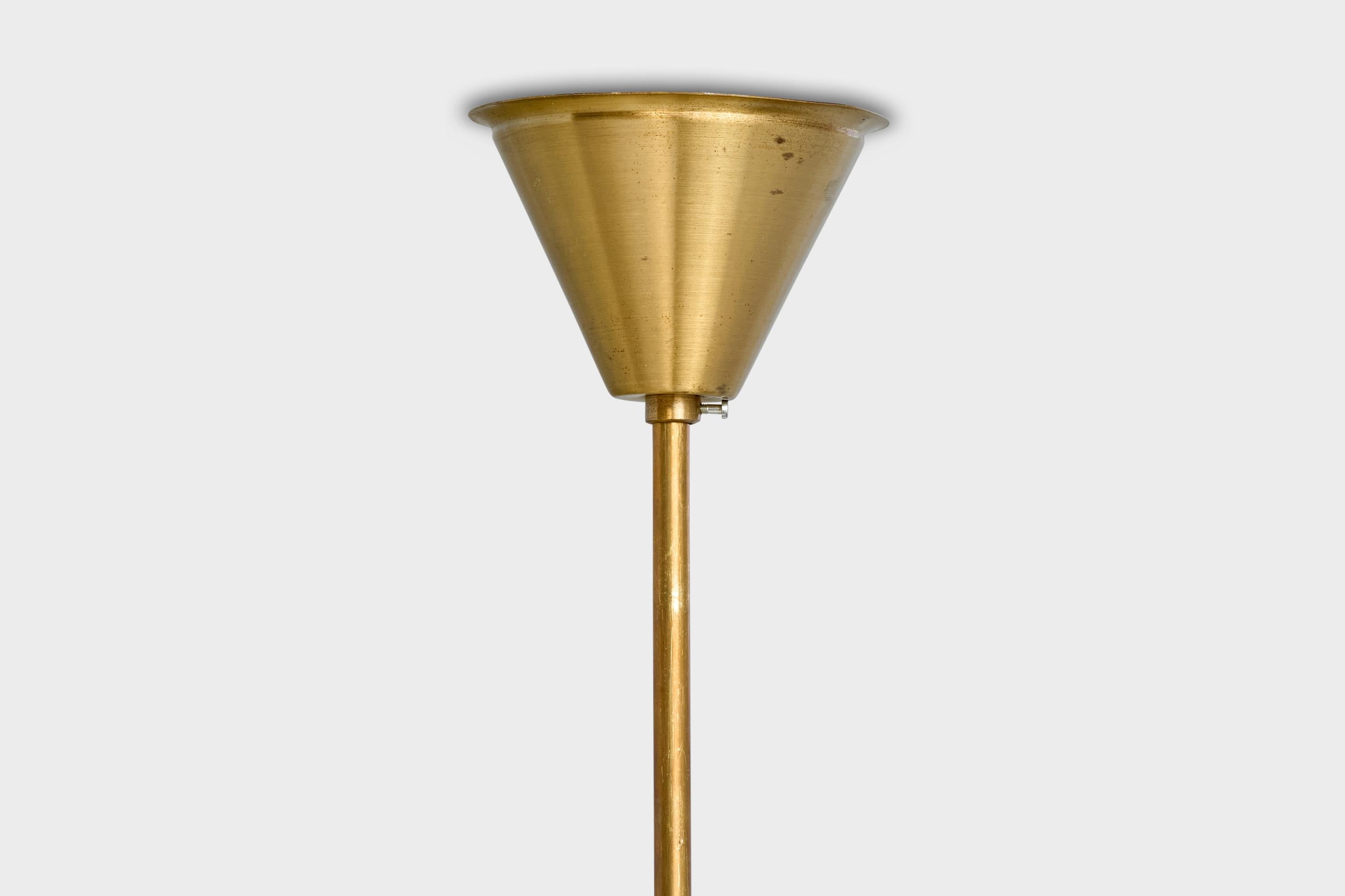 Designer svedese, lampada a sospensione, ottone, filo di stoffa, Svezia, anni '50 in vendita 2