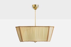 Designer svedese, lampada a sospensione, ottone, tessuto, Svezia, anni '40
