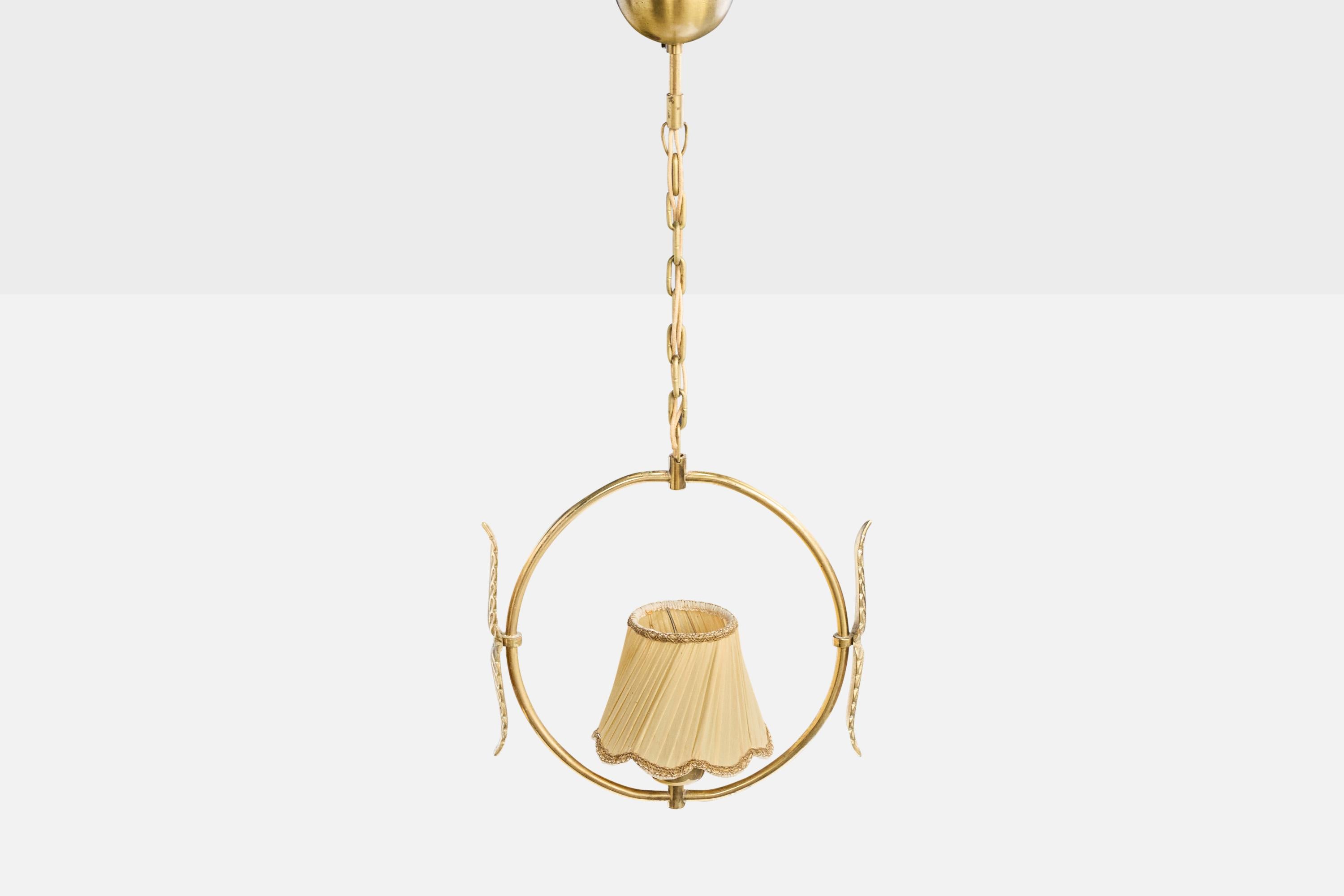 Svedese Designer svedese, lampada a sospensione, ottone, tessuto, Svezia, anni '50 in vendita