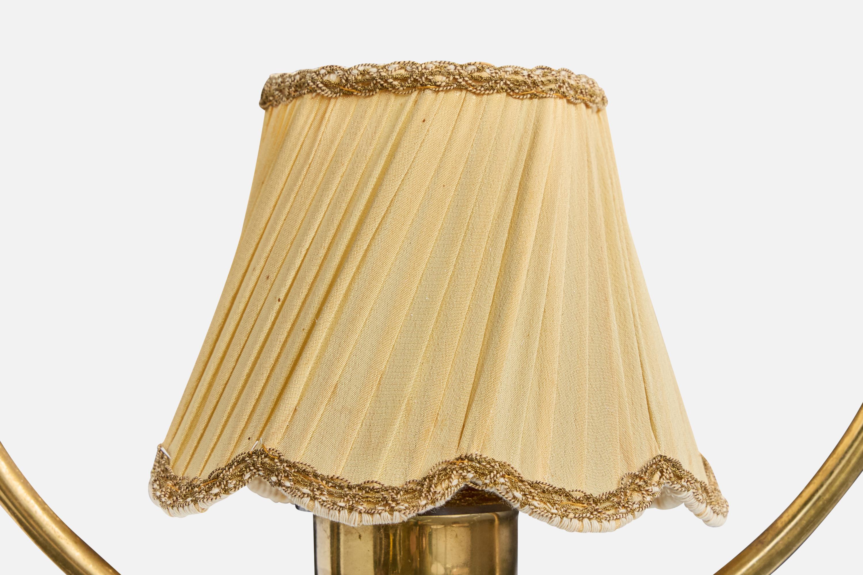 Ottone Designer svedese, lampada a sospensione, ottone, tessuto, Svezia, anni '50 in vendita