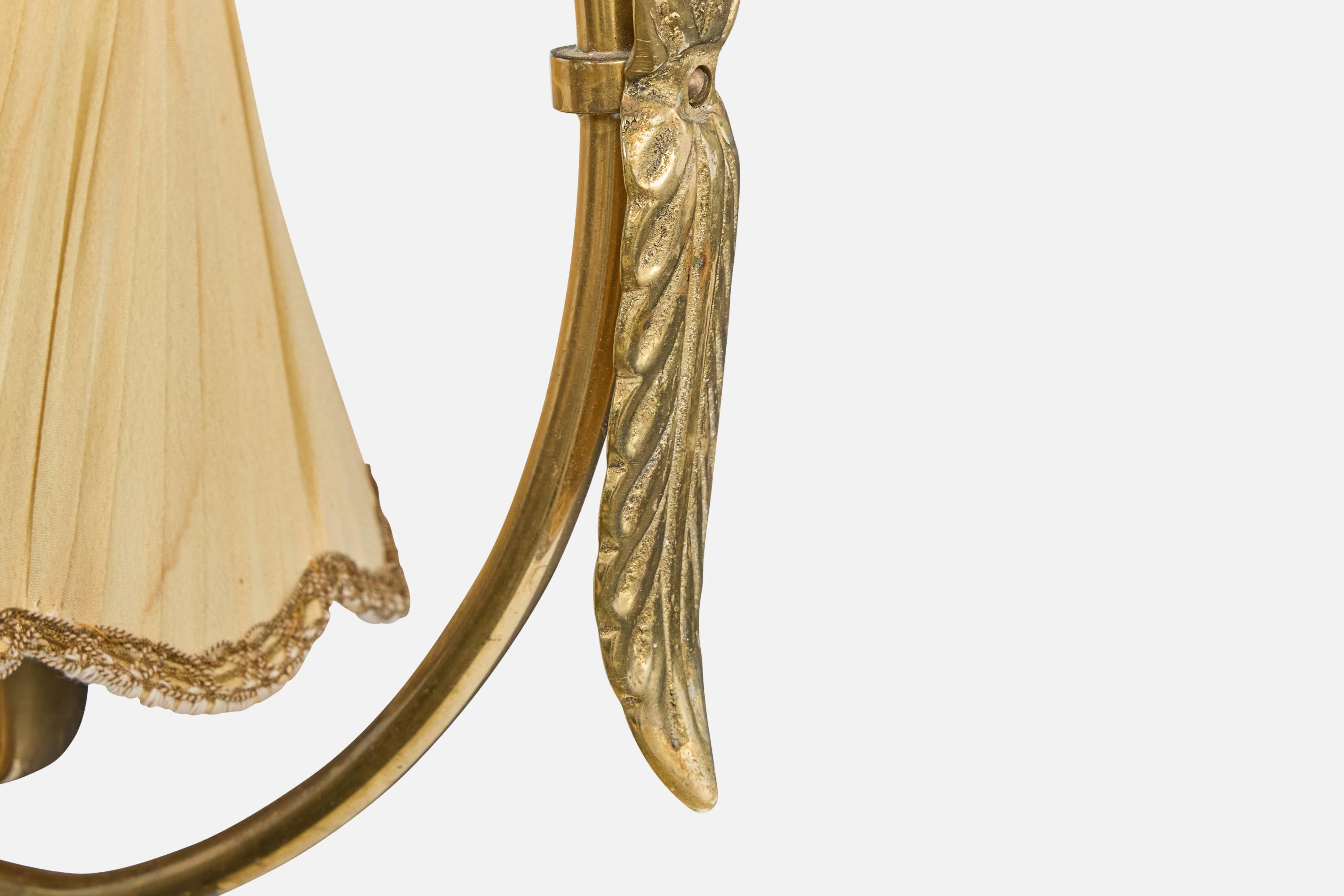 Designer svedese, lampada a sospensione, ottone, tessuto, Svezia, anni '50 in vendita 1