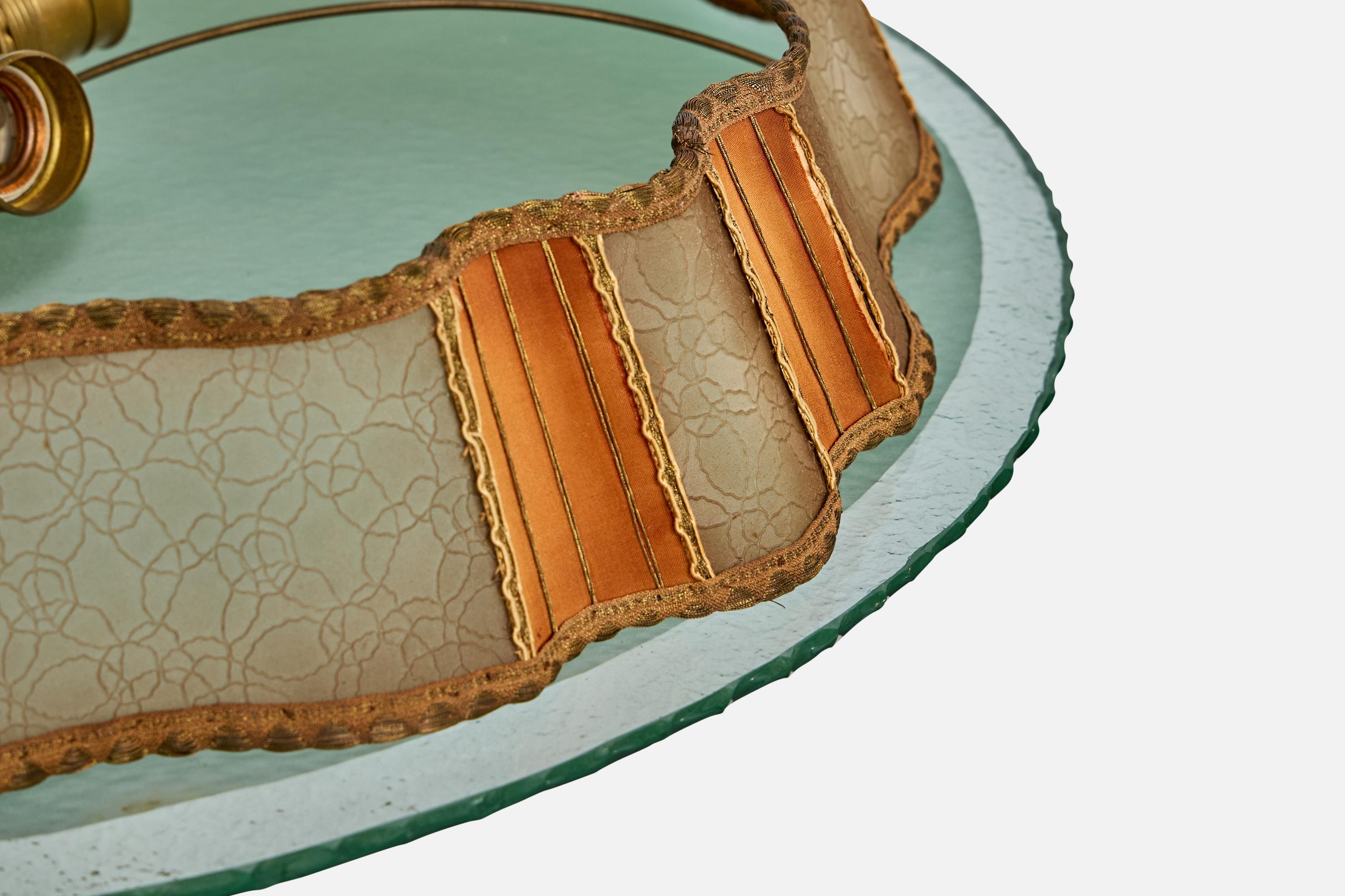 Papier parchemin Designer suédois, suspension, laiton, verre, parchemin, Suède, années 1930 en vente