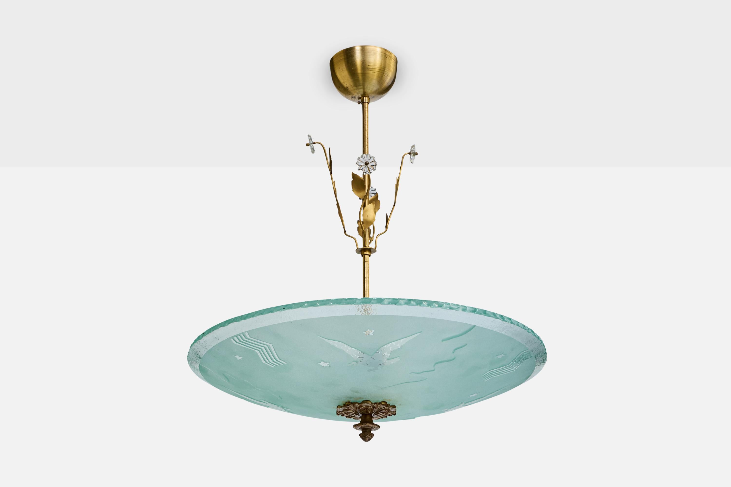 Lampada a sospensione in ottone e vetro acidato progettata e prodotta in Svezia, anni '1930 circa.

Leggero scolorimento presente sul vetro come illustrato.

Dimensioni complessive (pollici): 22,5 