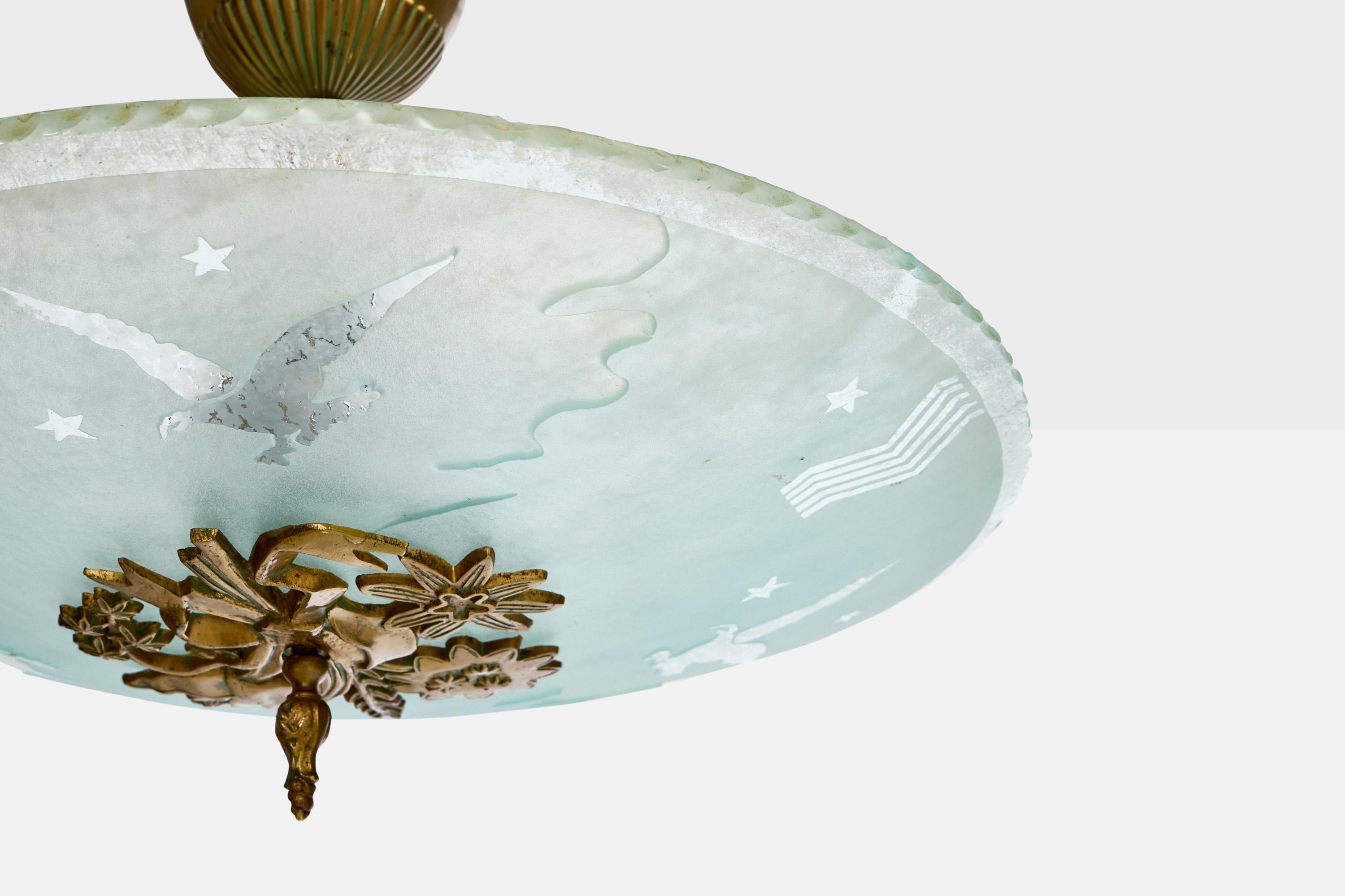Designer svedese, lampada a sospensione, ottone, vetro, Svezia, anni '1930 In condizioni buone in vendita a High Point, NC
