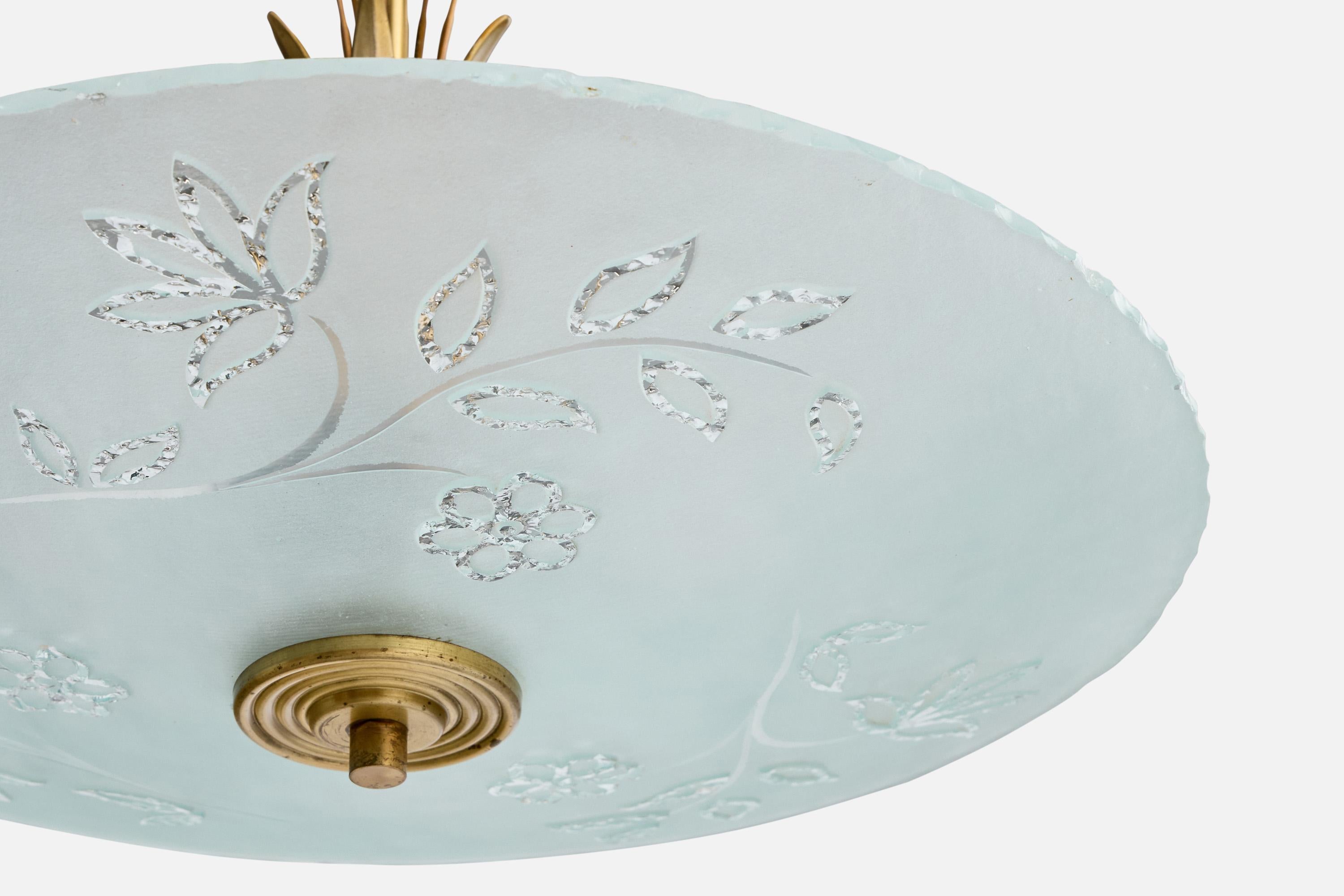 Milieu du XXe siècle Design suédois, lampe à suspension, laiton, verre, Suède, années 1930 en vente