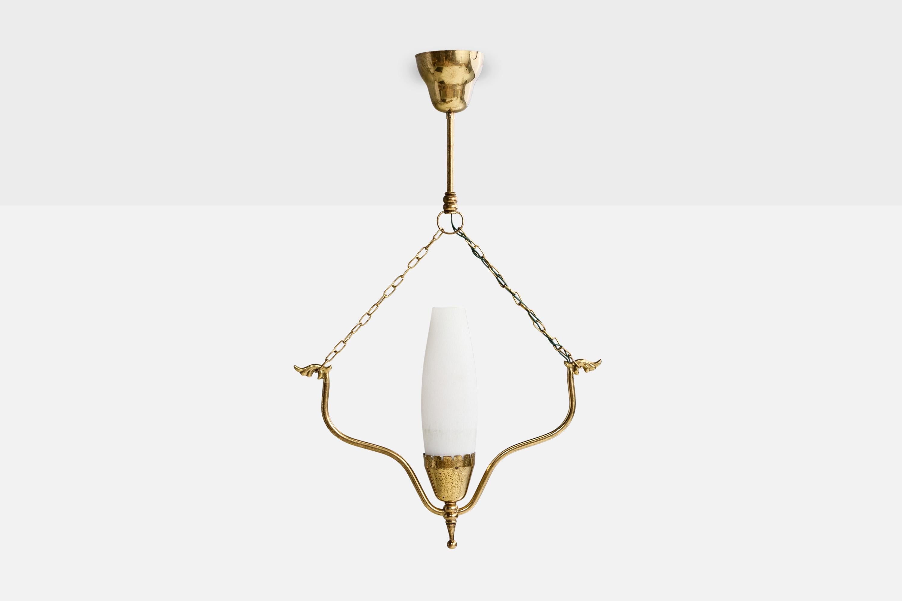 Scandinavo moderno Designer svedese, lampada a sospensione, ottone, vetro, Svezia, anni '1940 in vendita