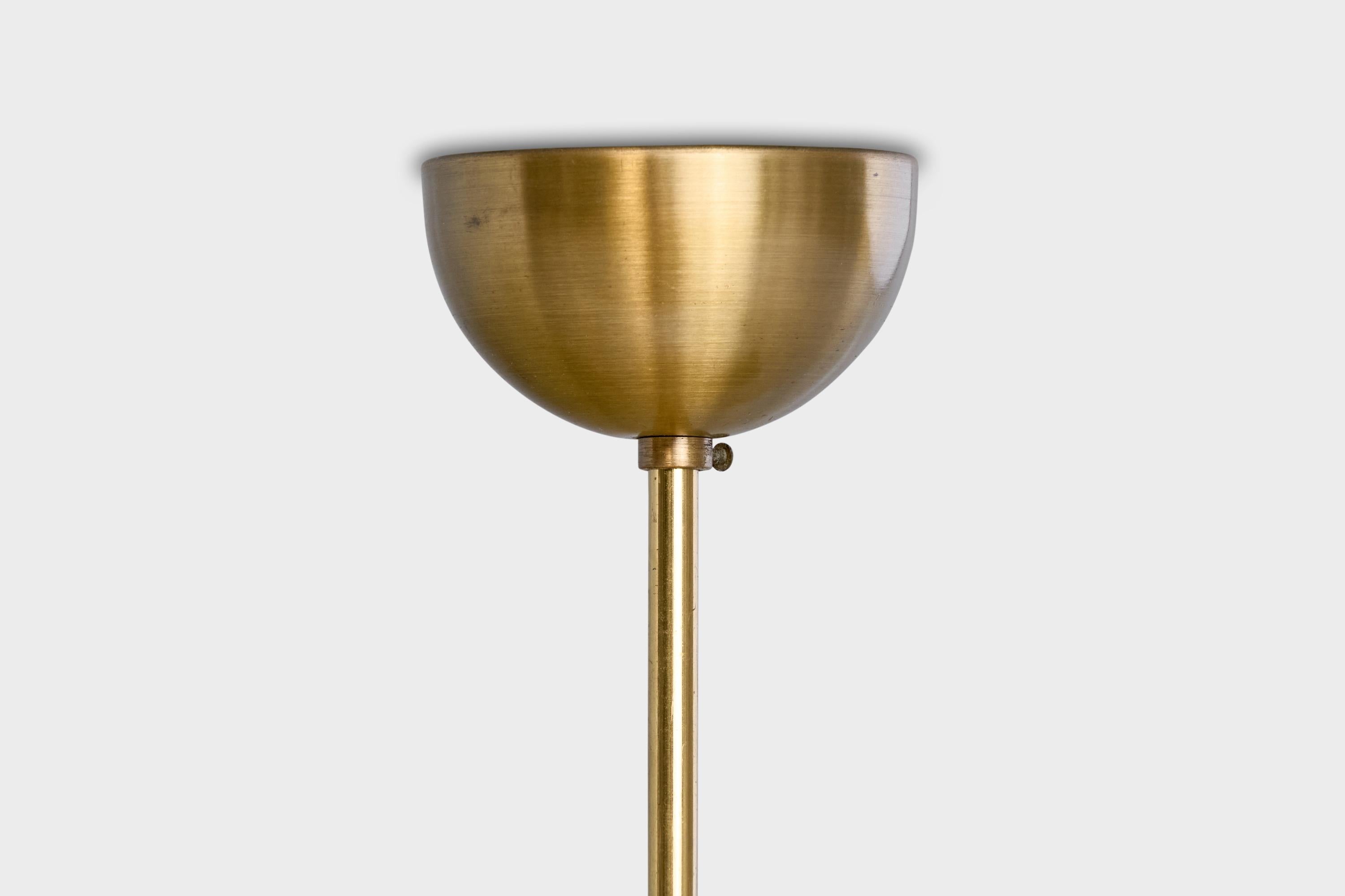 Design suédois, lampe à suspension, laiton, verre, Suède, années 1940 Bon état - En vente à High Point, NC