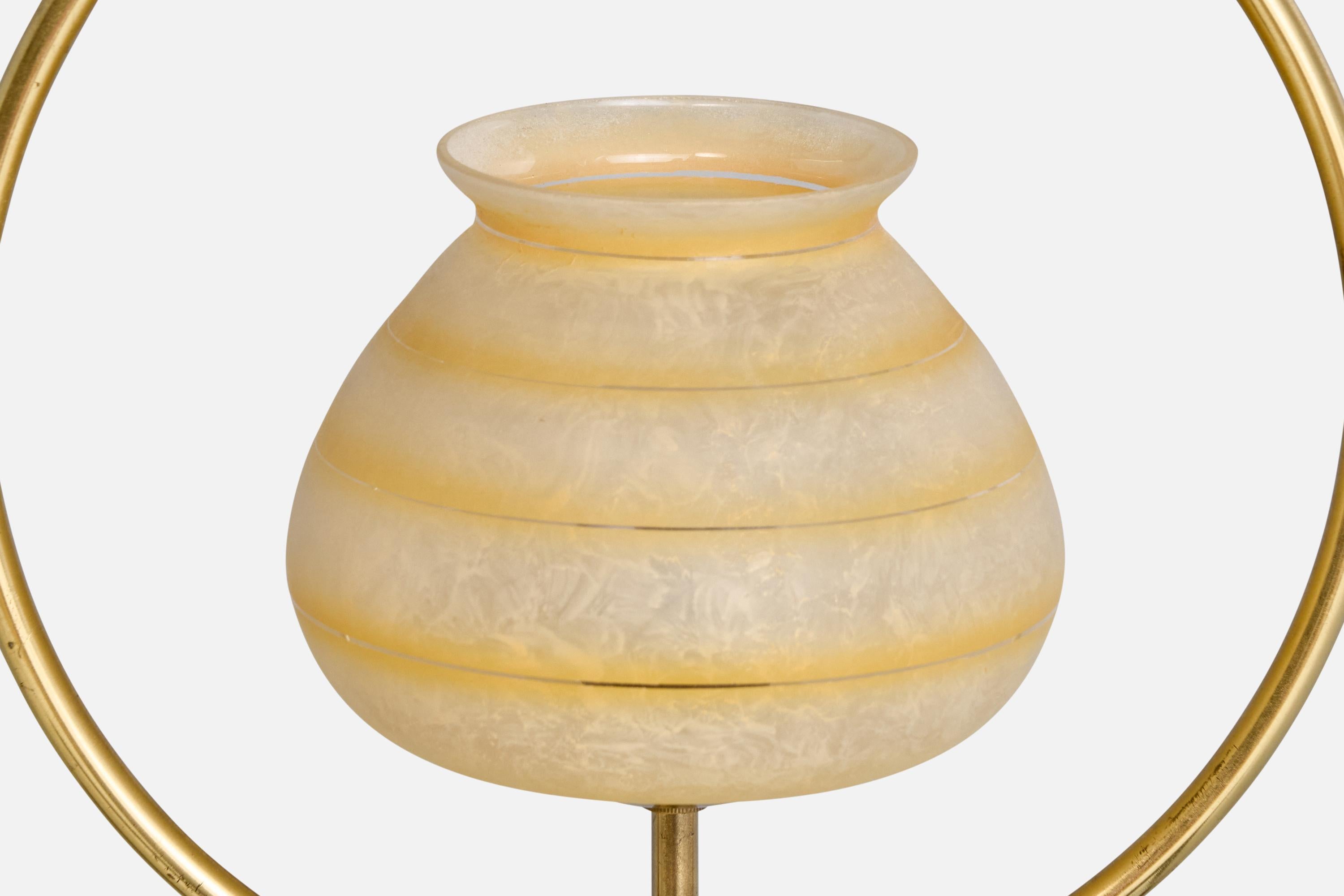 Laiton Design suédois, lampe à suspension, laiton, verre, Suède, années 1940 en vente