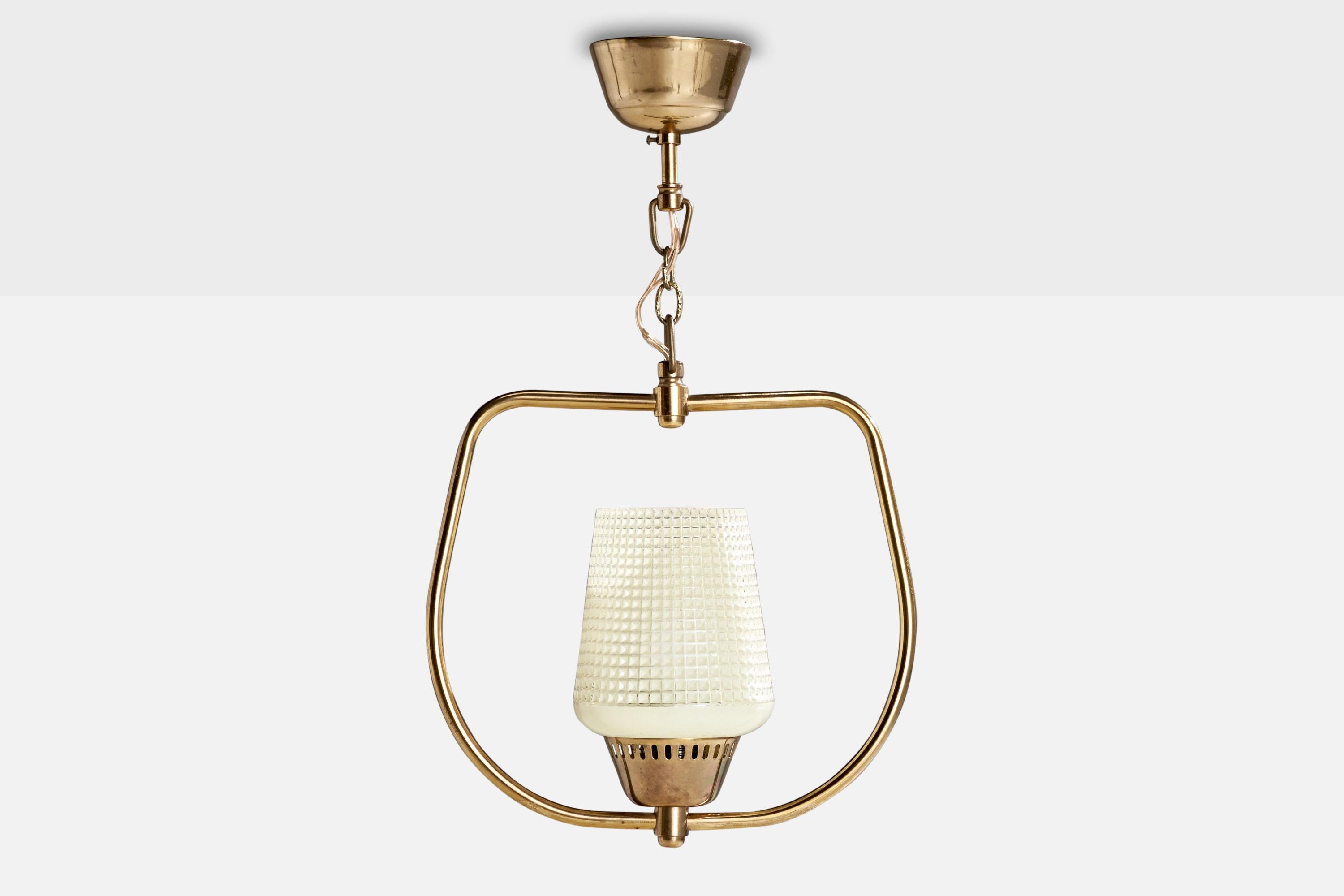 Scandinavo moderno Designer svedese, lampada a sospensione, ottone, vetro, Svezia, anni '1950 in vendita