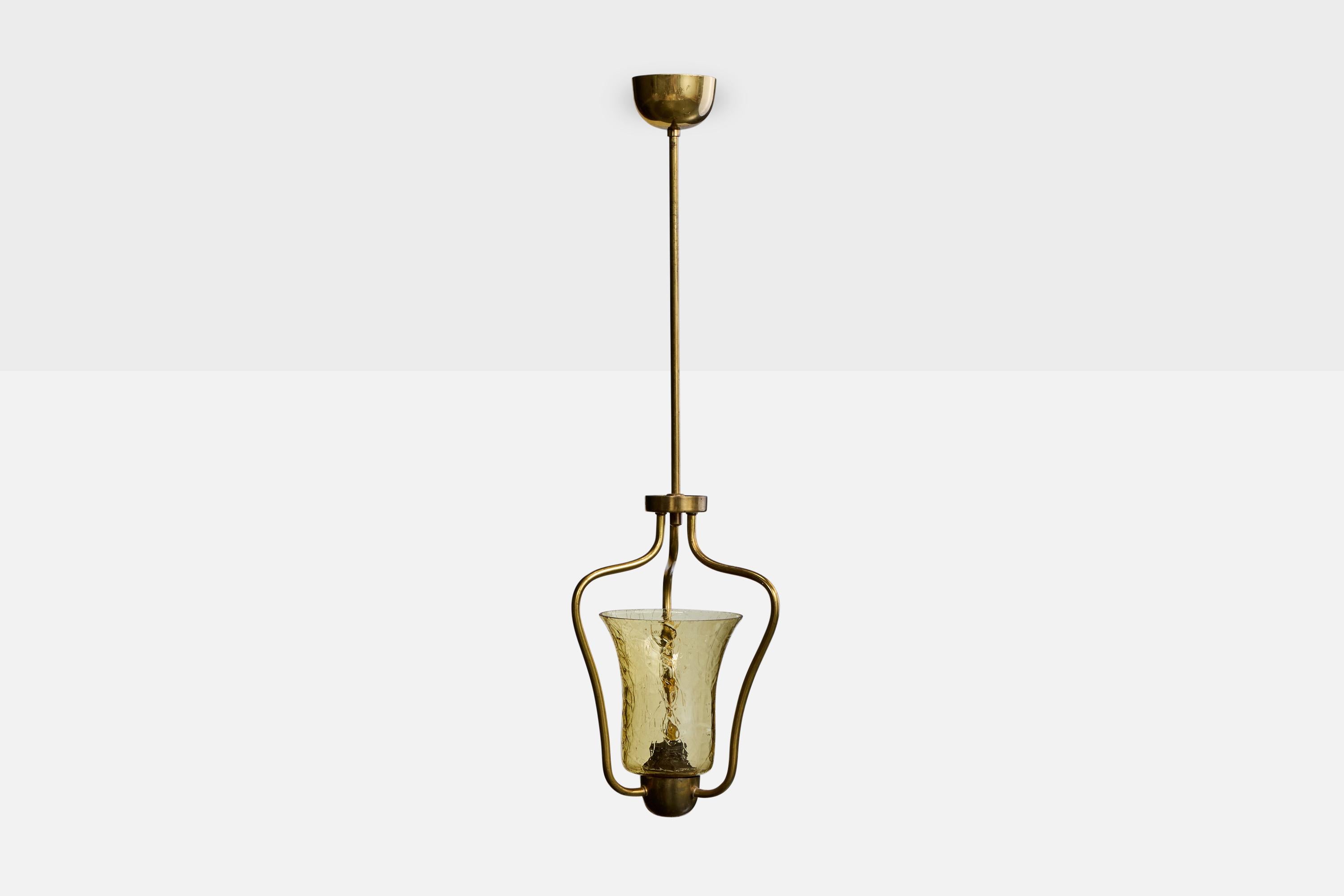 Mid-Century moderno Designer svedese, lampada a sospensione, ottone, vetro, Svezia, anni '1950 in vendita
