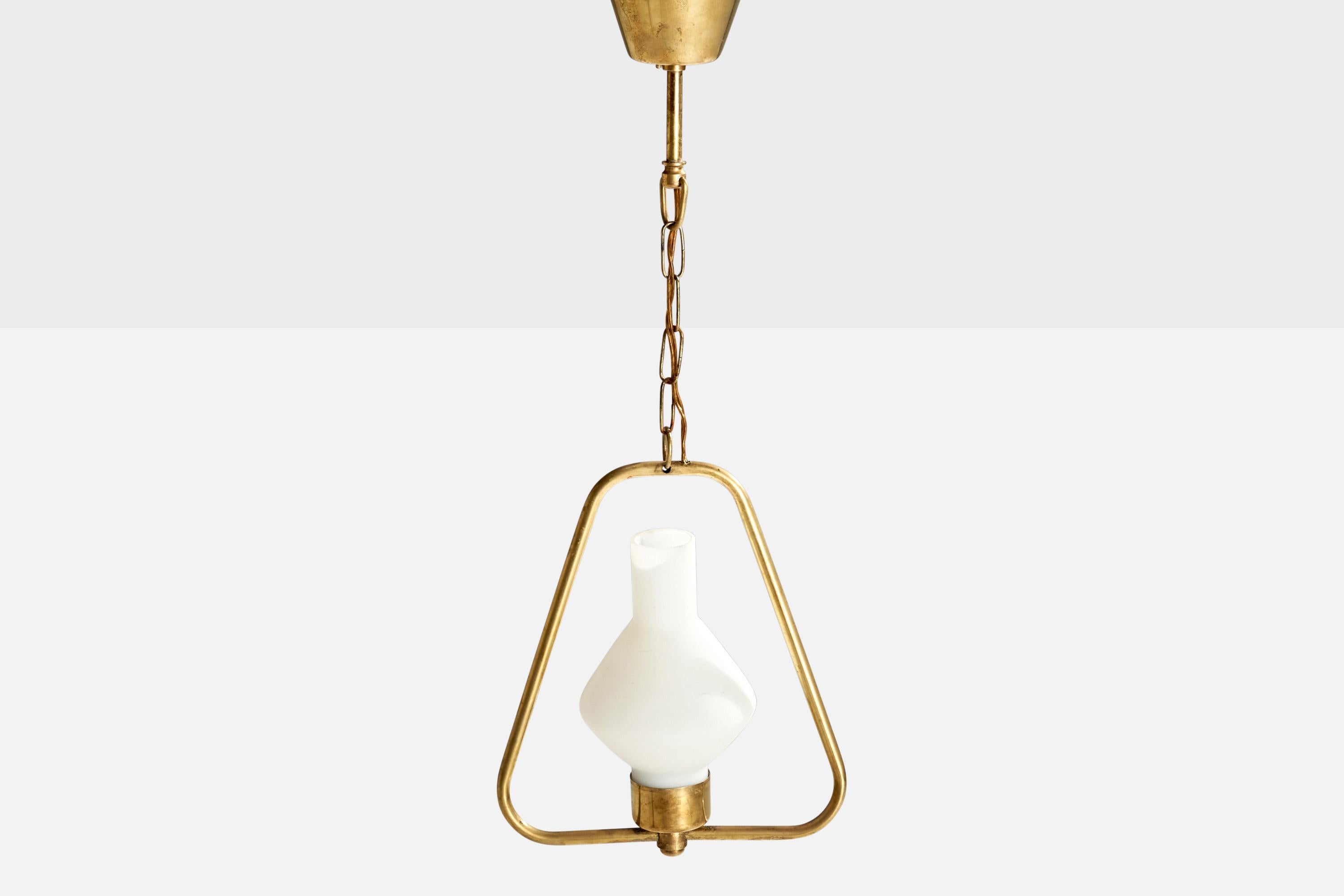 Svedese Designer svedese, lampada a sospensione, ottone, vetro, Svezia, anni '1950 in vendita