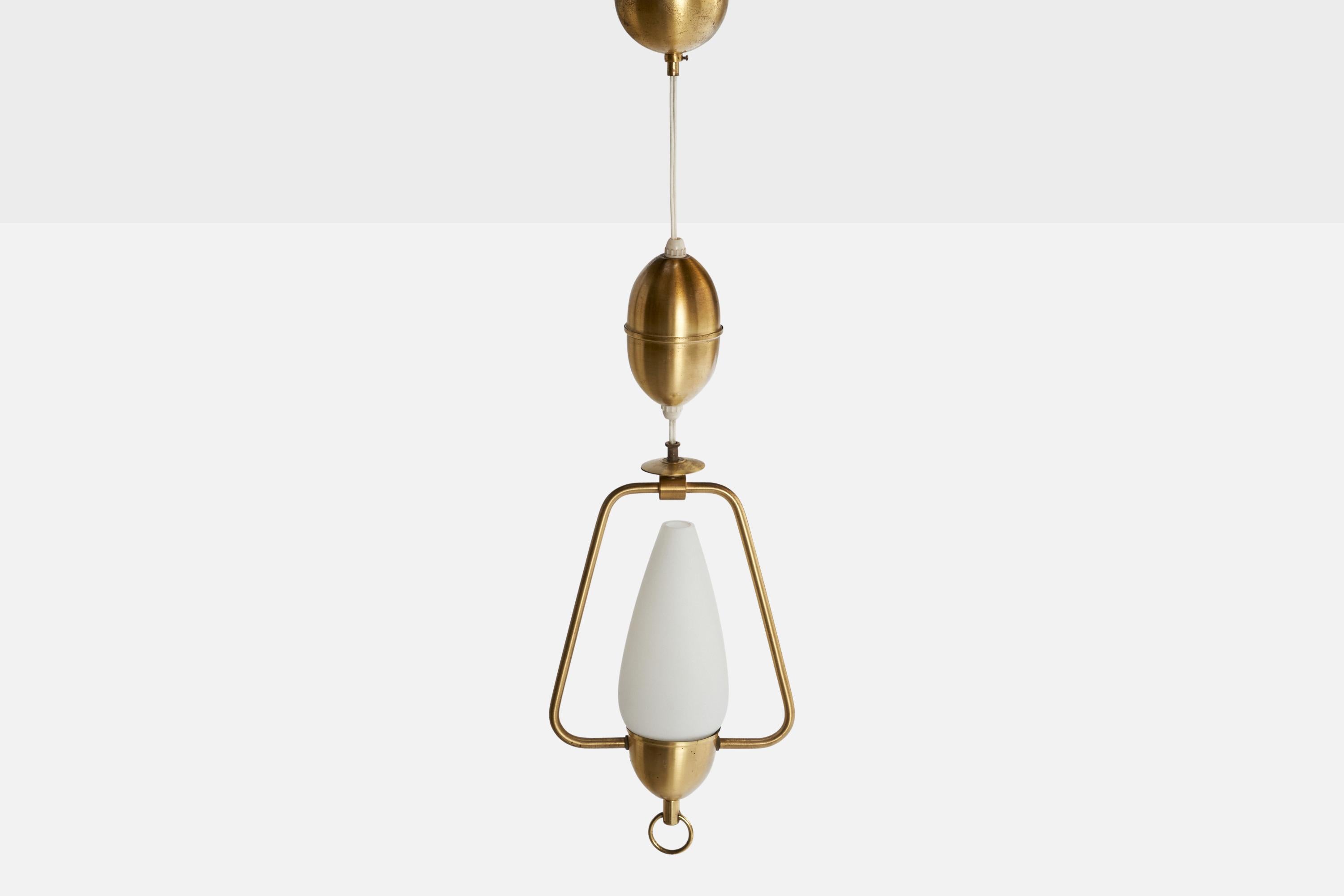 Svedese Designer svedese, lampada a sospensione, ottone, vetro, Svezia, anni '1950 in vendita