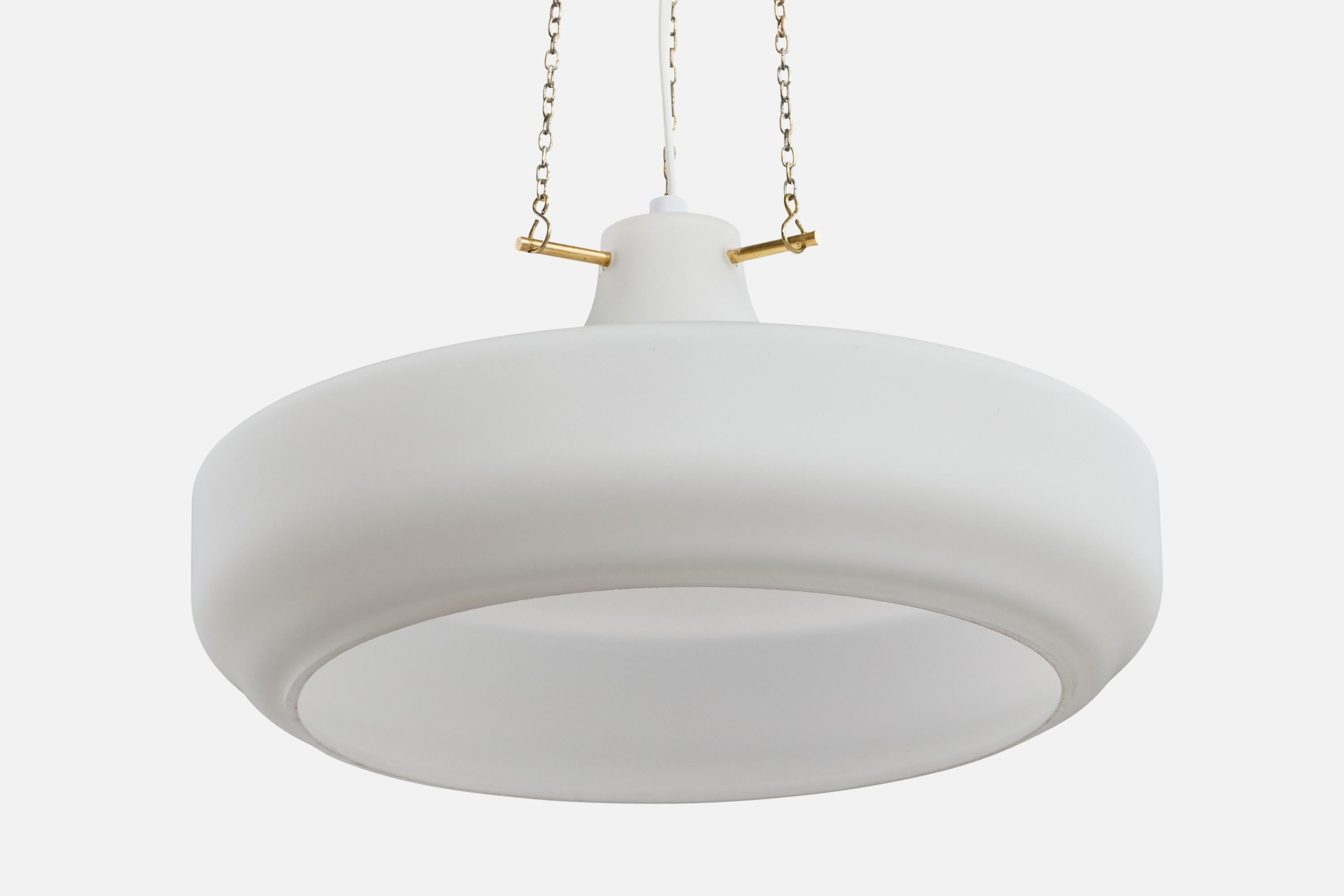 Svedese Designer svedese, lampada a sospensione, ottone, vetro, Svezia, anni '1950 in vendita