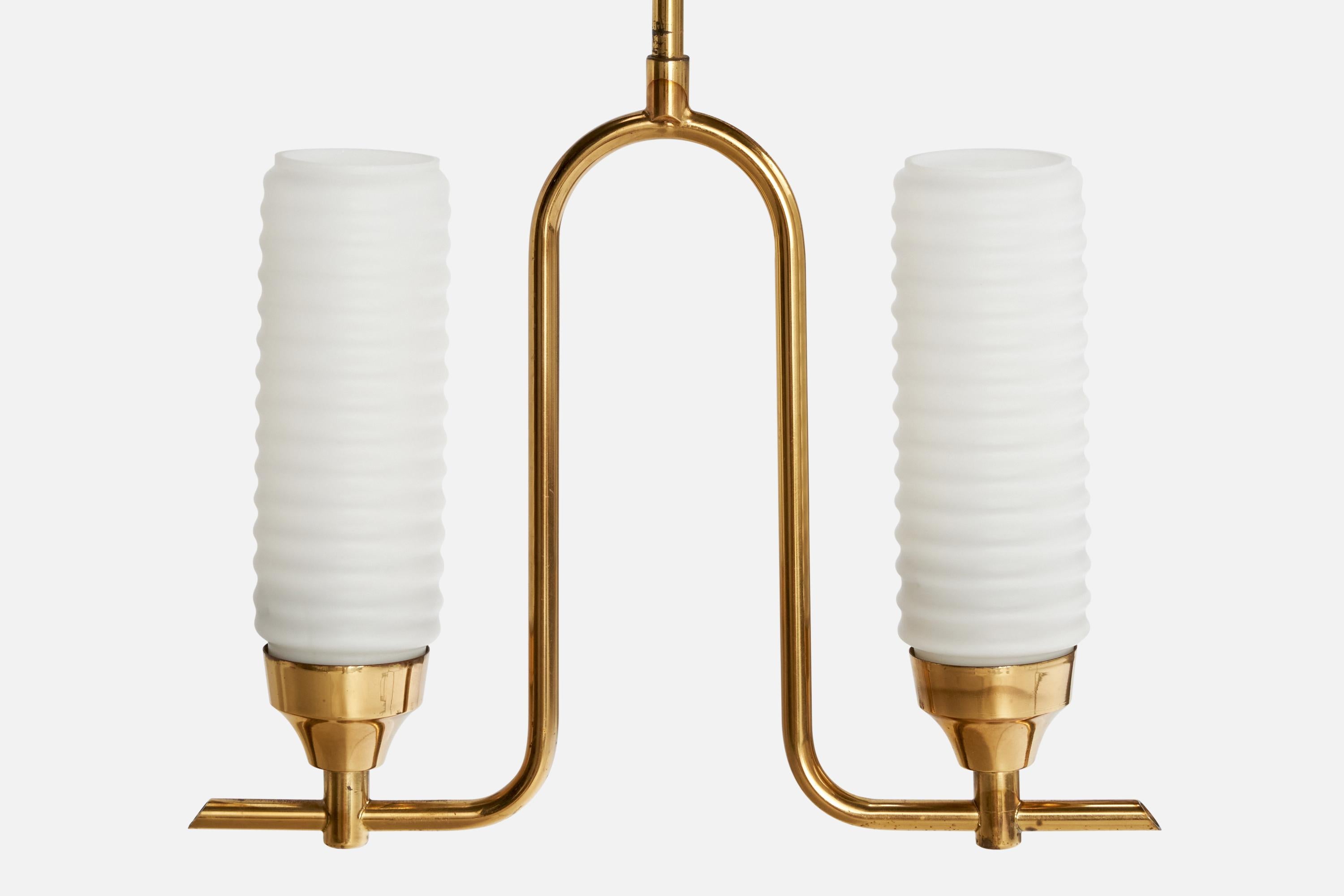 Design suédois, lampe à suspension, laiton, verre, Suède, années 1950 Bon état - En vente à High Point, NC
