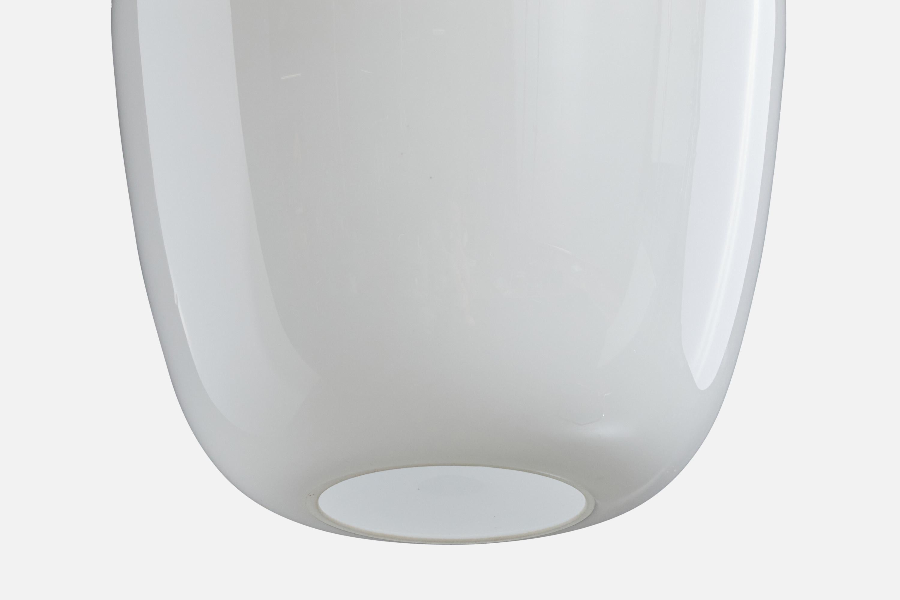 Milieu du XXe siècle Design suédois, lampe à suspension, laiton, verre, Suède, années 1950 en vente