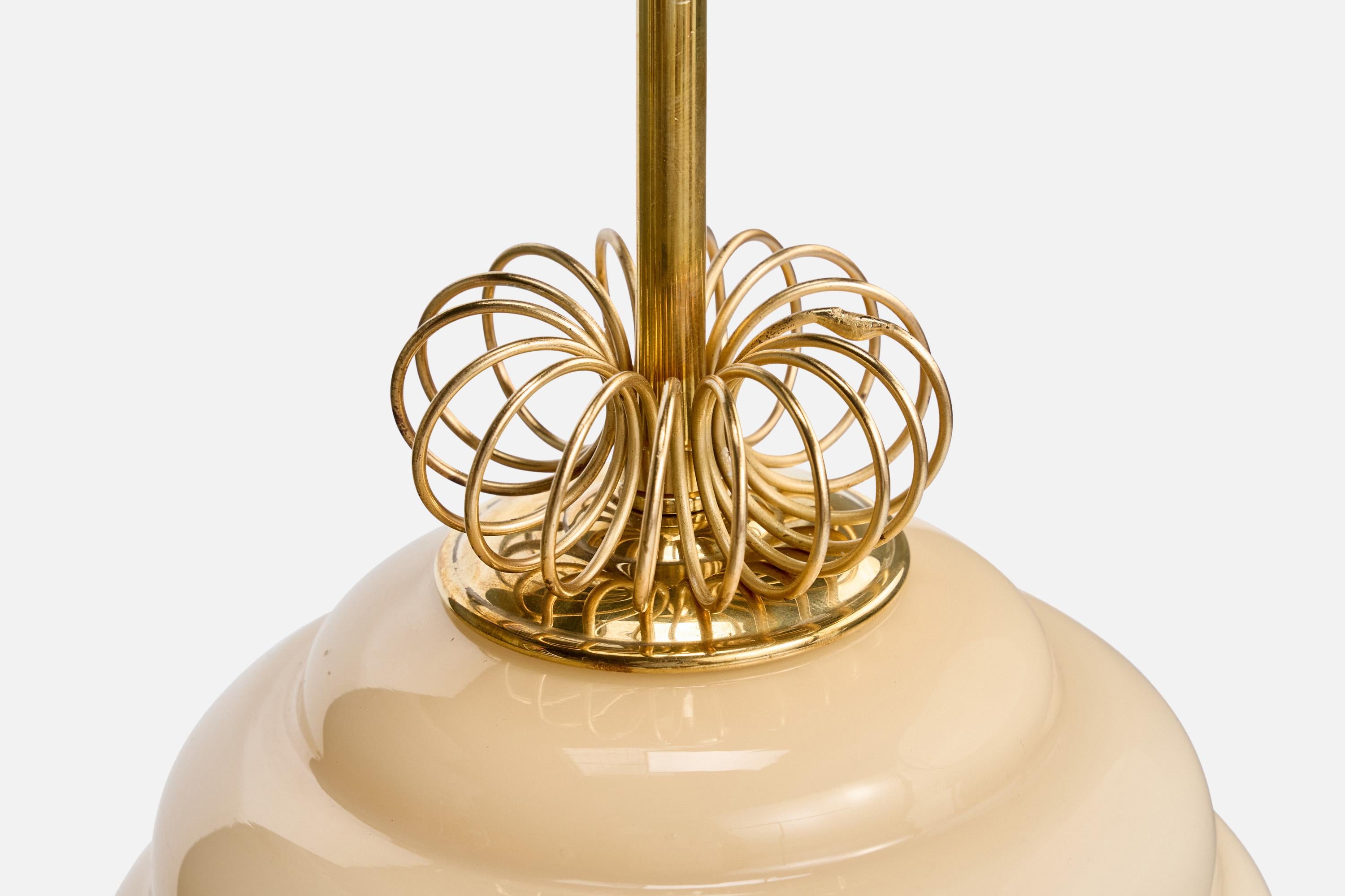 Laiton Design suédois, lampe à suspension, laiton, verre, Suède, années 1950 en vente