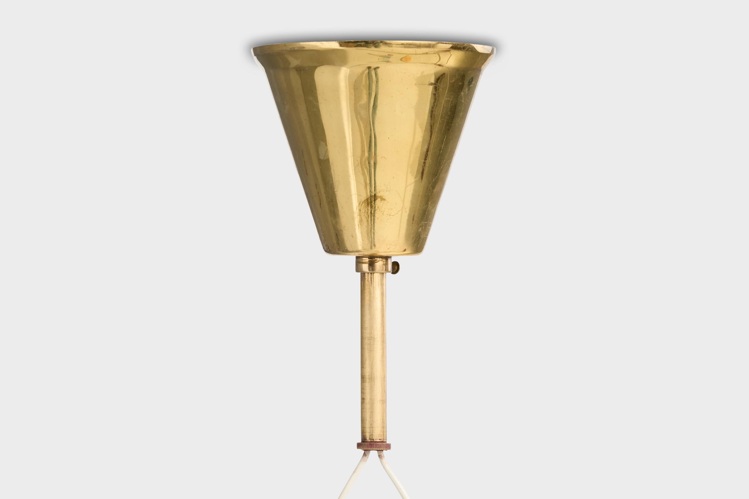 Designer svedese, lampada a sospensione, ottone, vetro, Svezia, anni '1950 in vendita 3