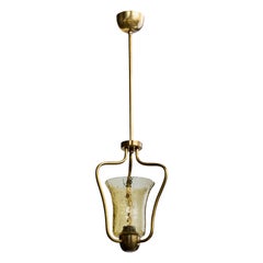 Designer svedese, lampada a sospensione, ottone, vetro, Svezia, anni '1950