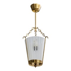 Designer svedese, lampada a sospensione, ottone, vetro, Svezia, anni '1950