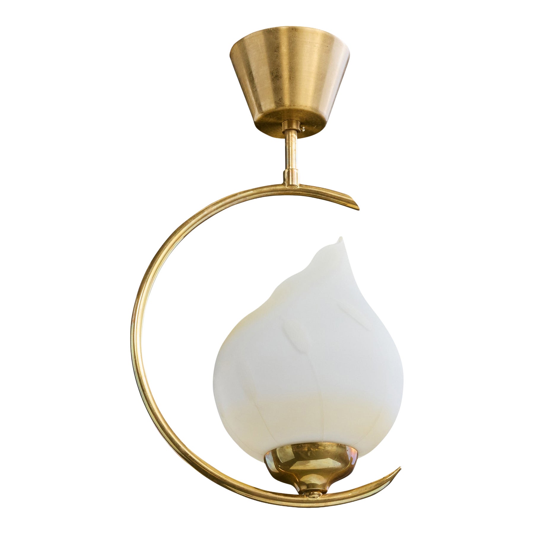 Designer svedese, lampada a sospensione, ottone, vetro, Svezia, anni 
1950