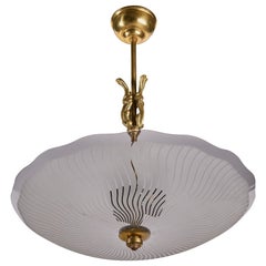 Diseñador sueco, lámpara colgante, latón, cristal, Suecia, años 1950