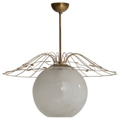 Designer suédois, suspension, laiton, métal, verre, Suède, années 1940