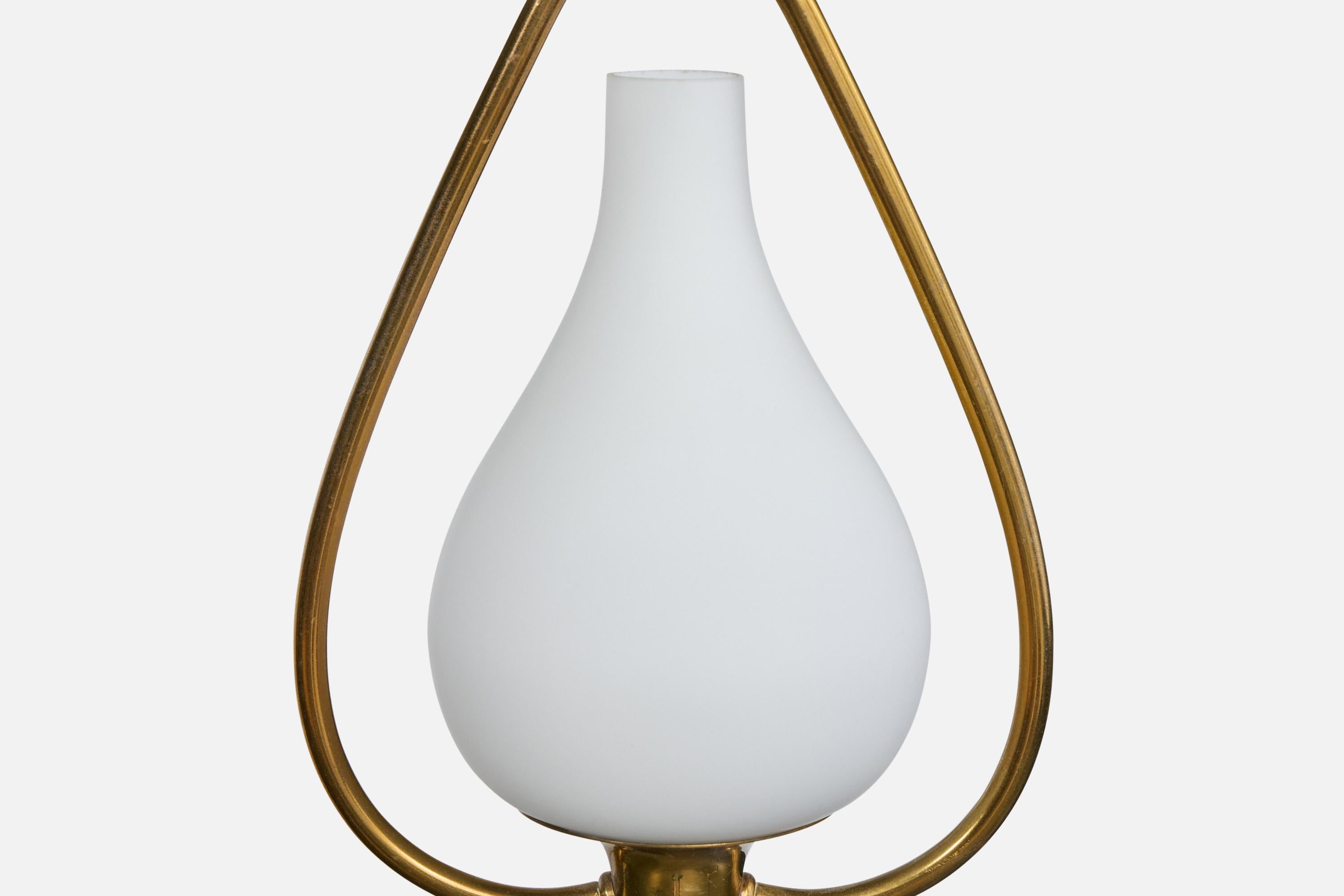Laiton Designer suédois, lampe à suspension, laiton, Suède, années 1940 en vente