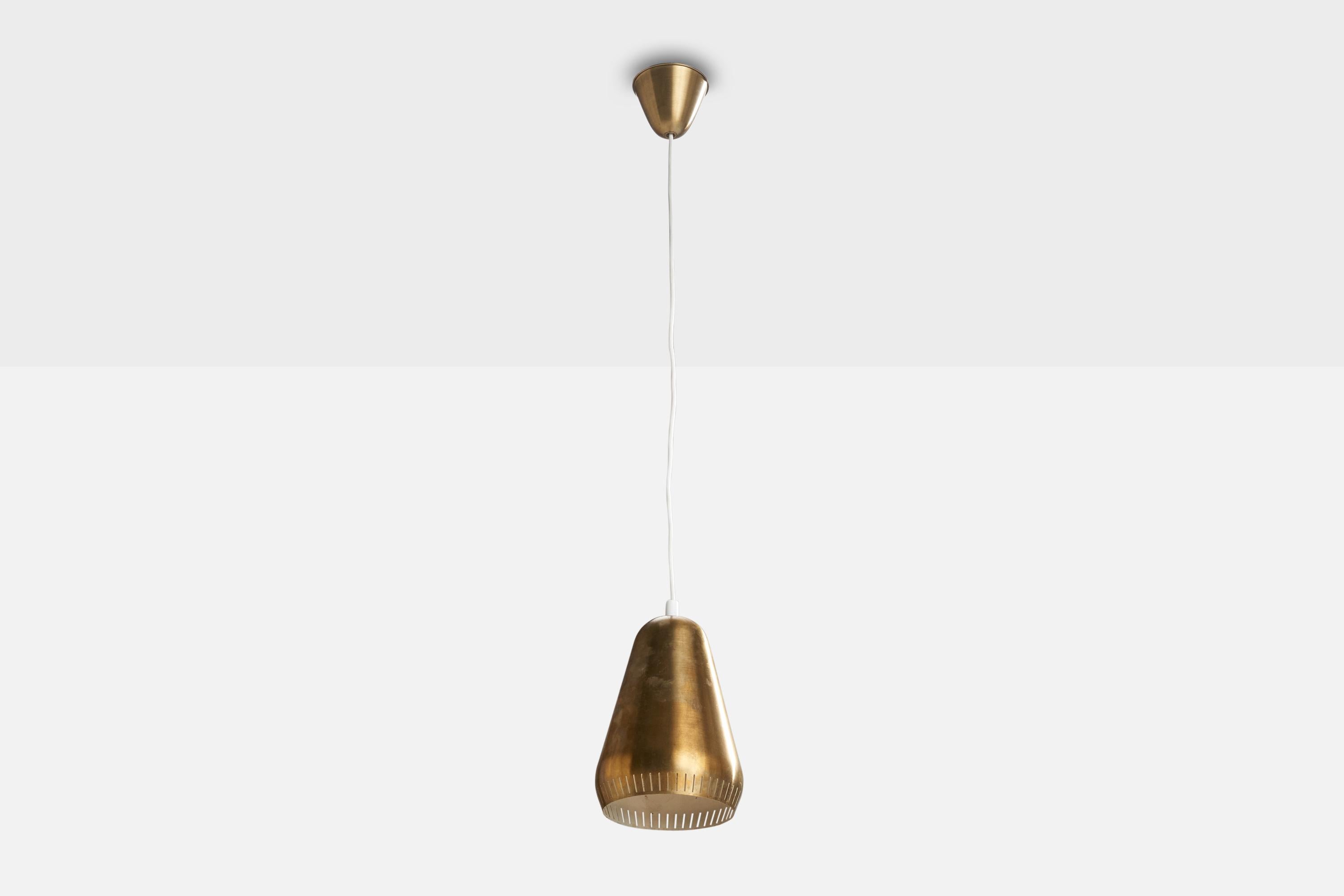 Lampada a sospensione in ottone progettata e prodotta in Svezia, anni '50 circa.

Dimensioni del baldacchino (pollici): 4,04