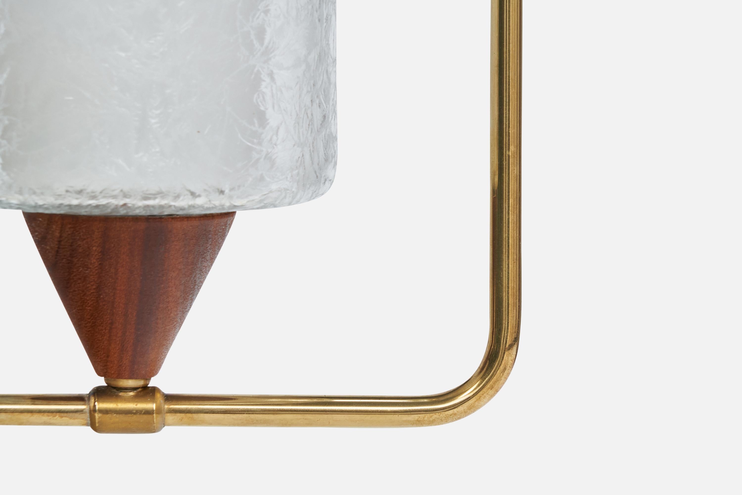 Metà XX secolo Lampada a sospensione di design svedese, ottone, teak, vetro, Svezia, anni '50 in vendita