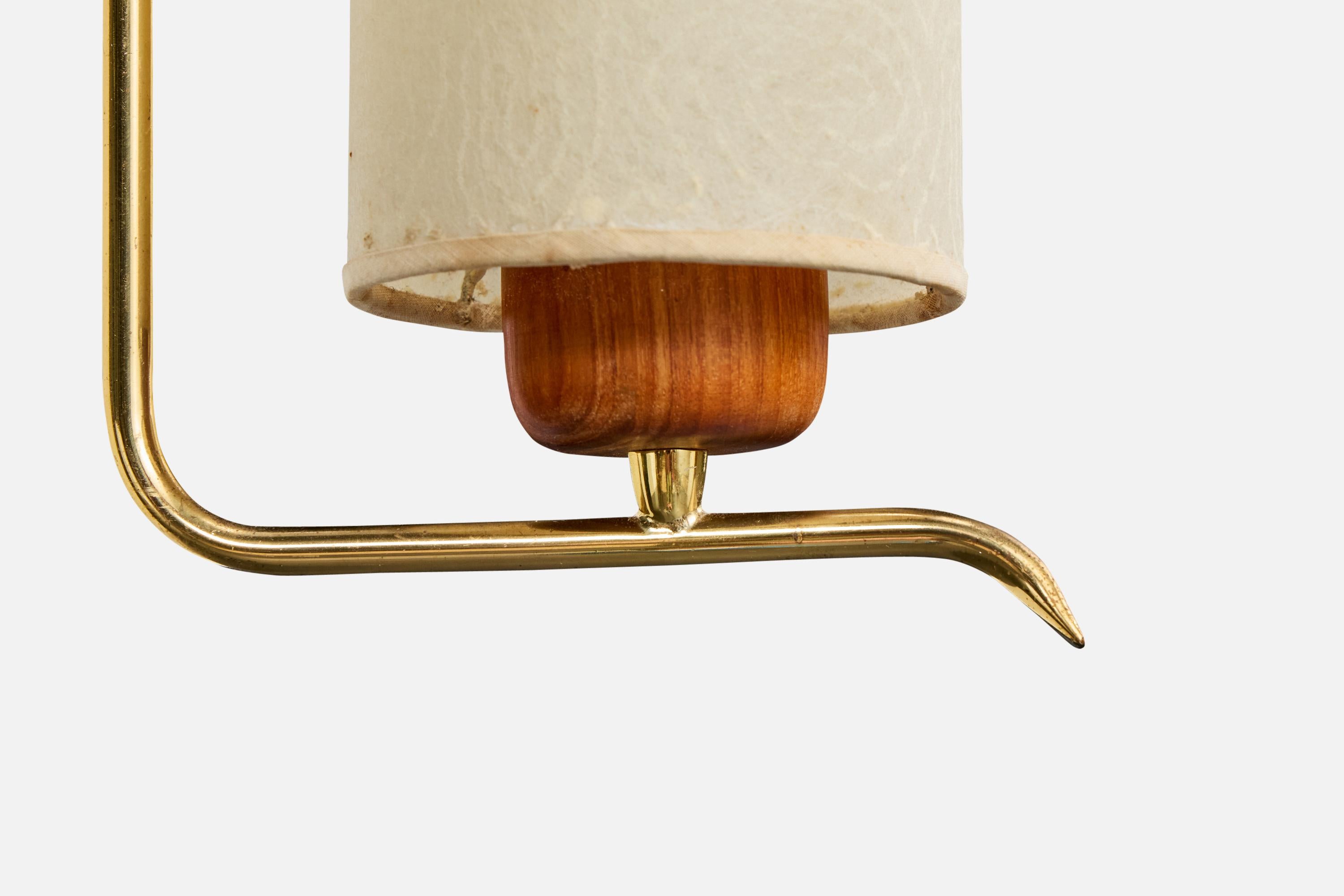 Metà XX secolo Lampada a sospensione di design svedese, ottone, teak, pergamena, Svezia, anni '50 in vendita