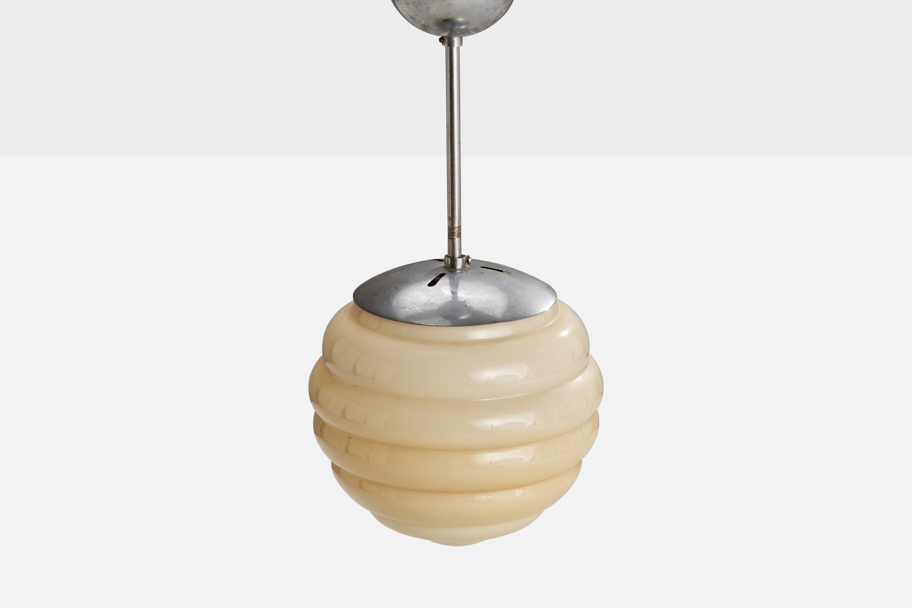 Suédois Designer suédois, suspension, chrome, verre, Suède, années 1930 en vente