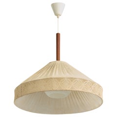 Diseñador sueco, lámpara colgante, tela, cristal, teca, Suecia, años 50