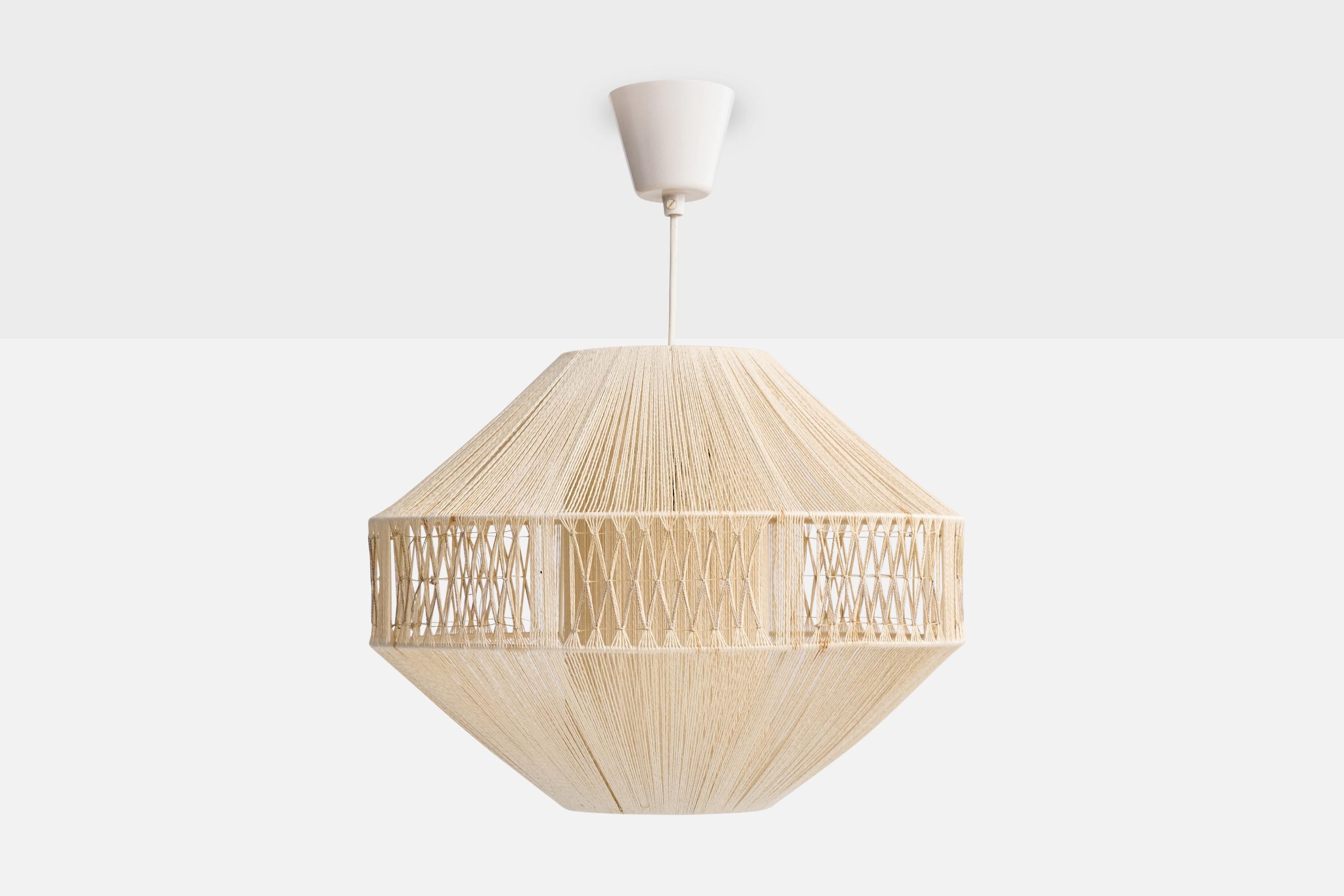 Mid-Century Modern Designer suédois, lampe suspendue, tissu, Suède, années 1960 en vente