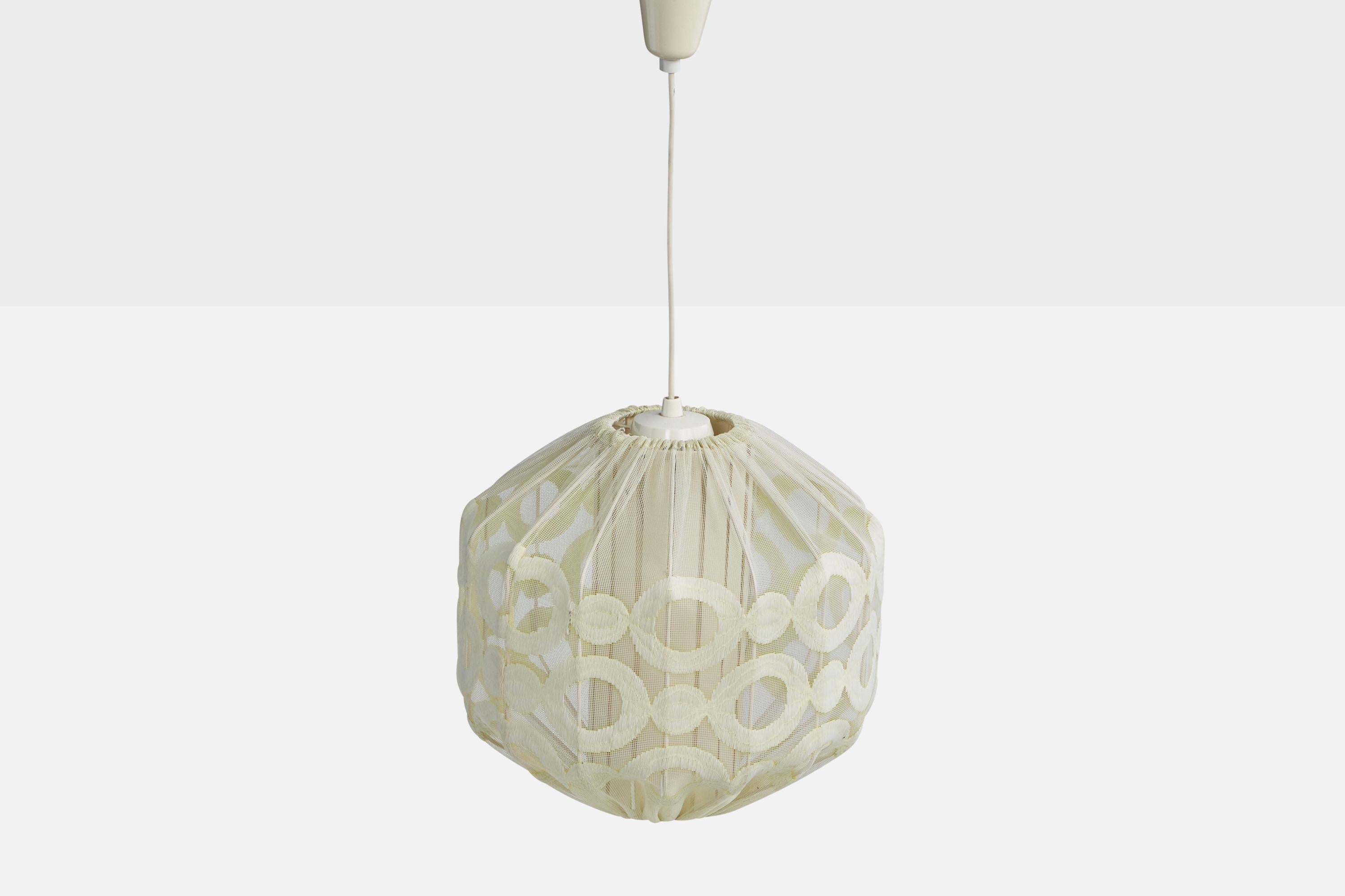 Svedese Designer svedese, lampada a sospensione, tessuto, Svezia, anni '1960 in vendita