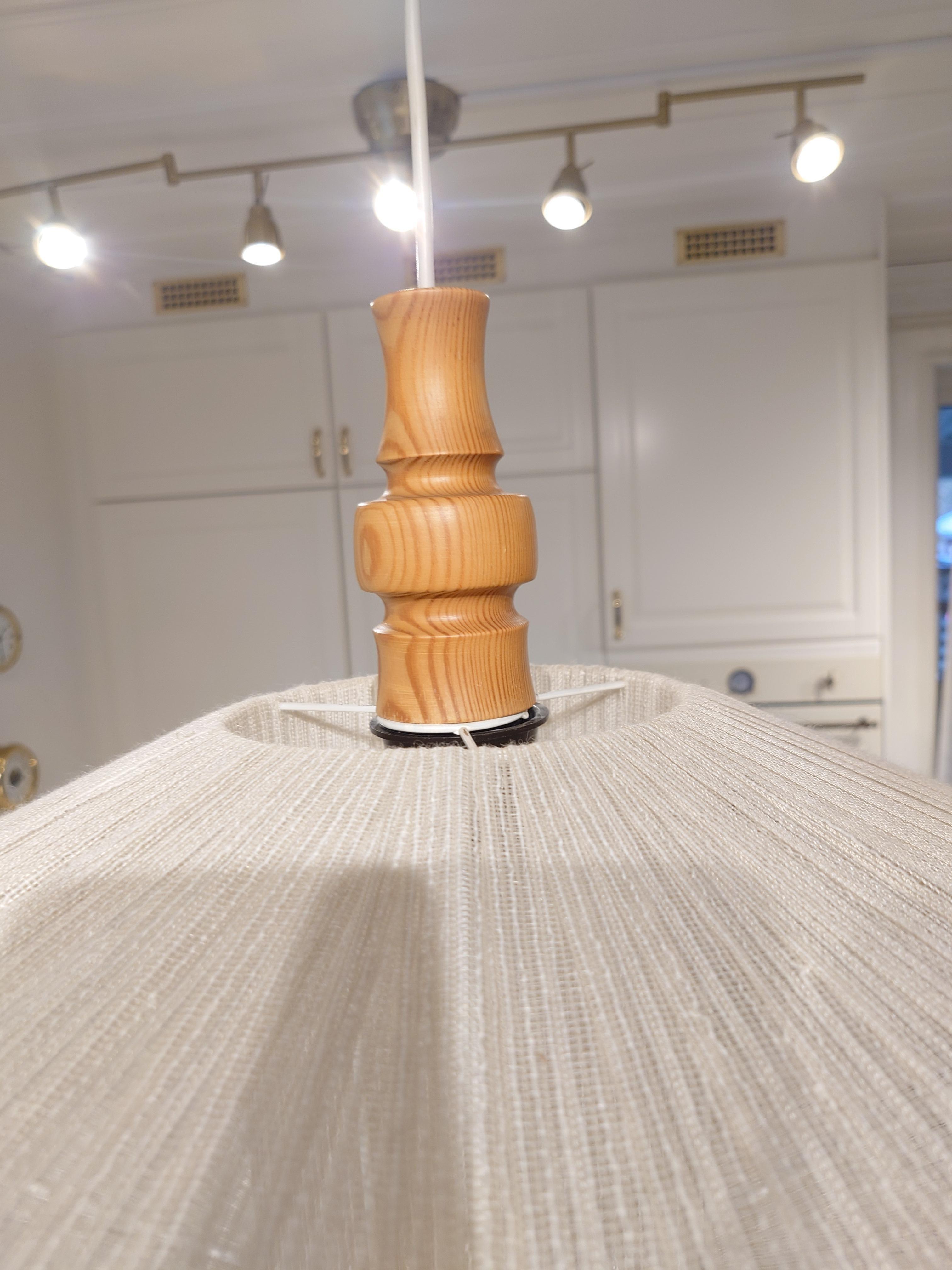 Svedese Designer svedese, lampada a sospensione, tessuto, Svezia, anni '1960 in vendita