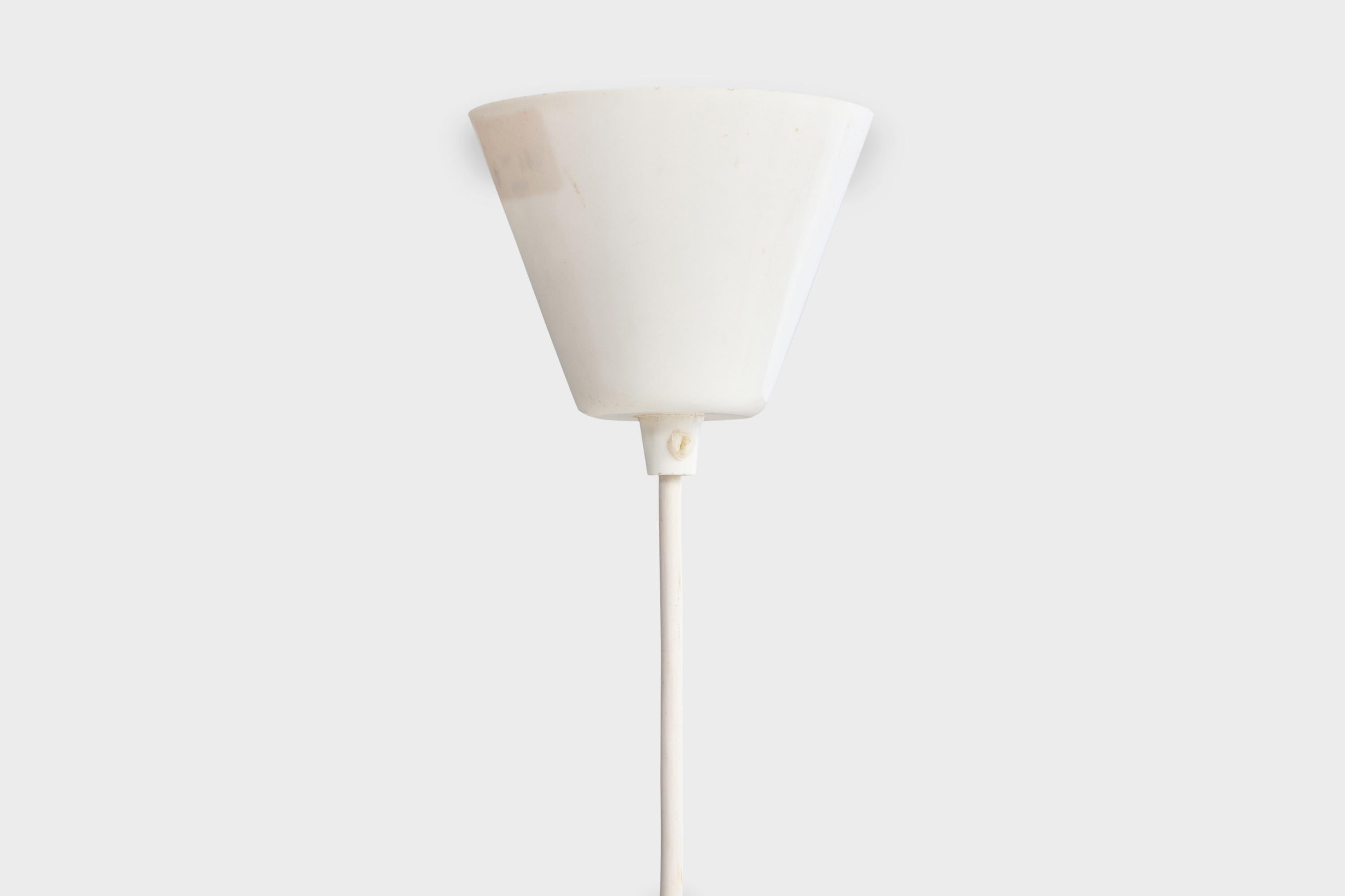 Designer suédois, lampe suspendue, tissu, Suède, années 1960 en vente 1