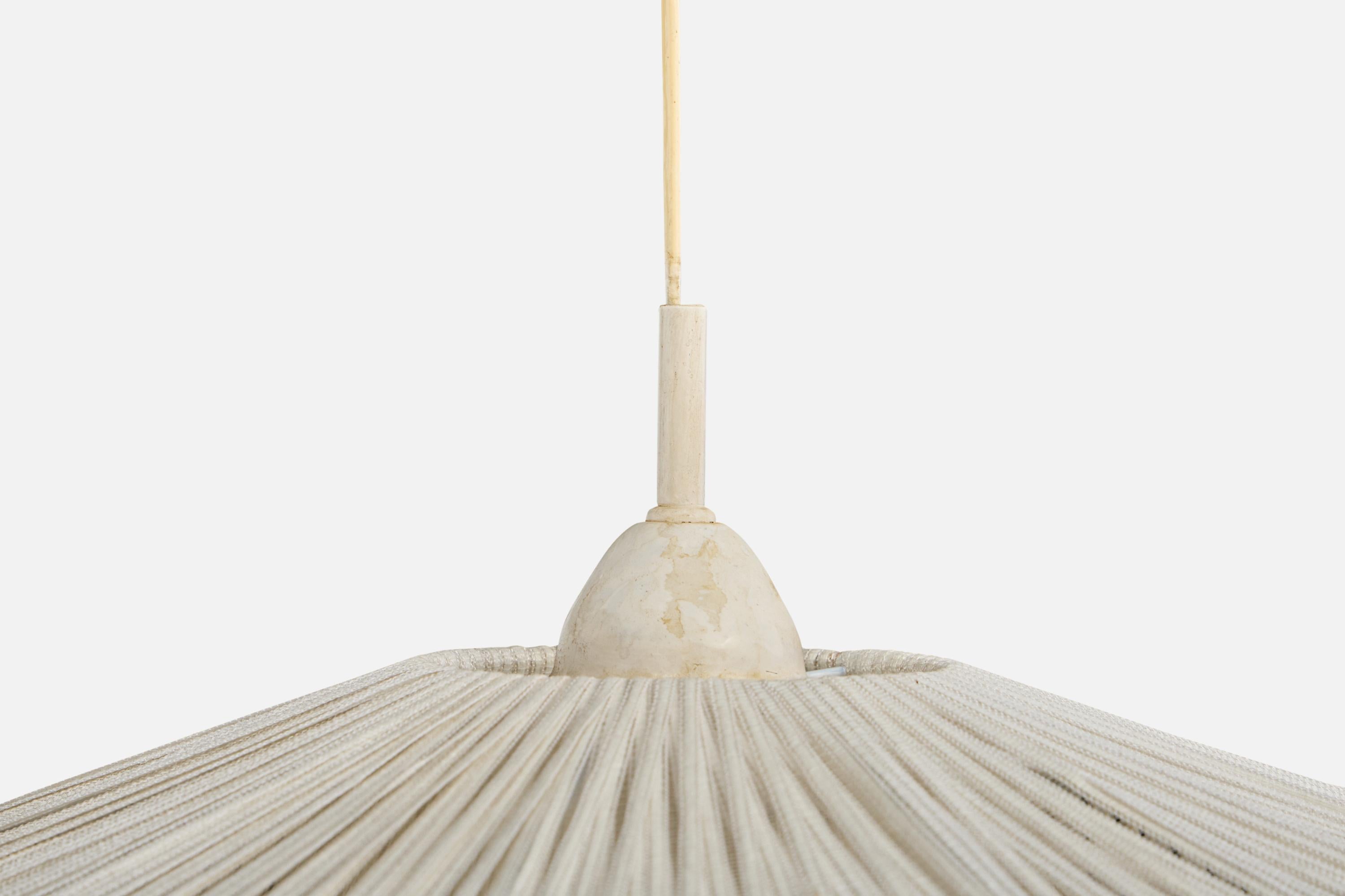 Designer suédois, lampe suspendue, tissu, Suède, années 1960 en vente 1