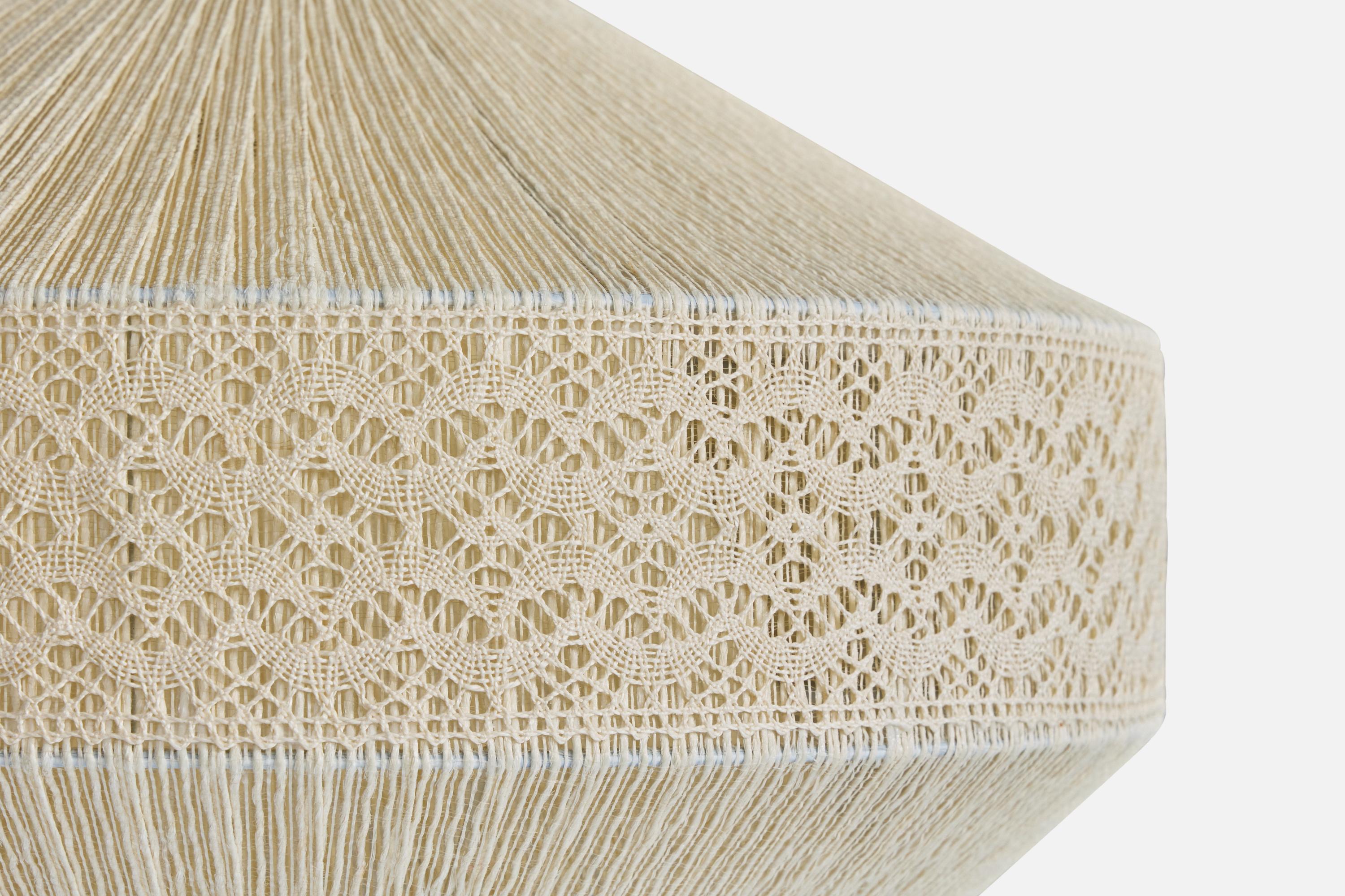 Tessuto Designer svedese, lampada a sospensione, tessuto, Svezia, anni '1970 in vendita