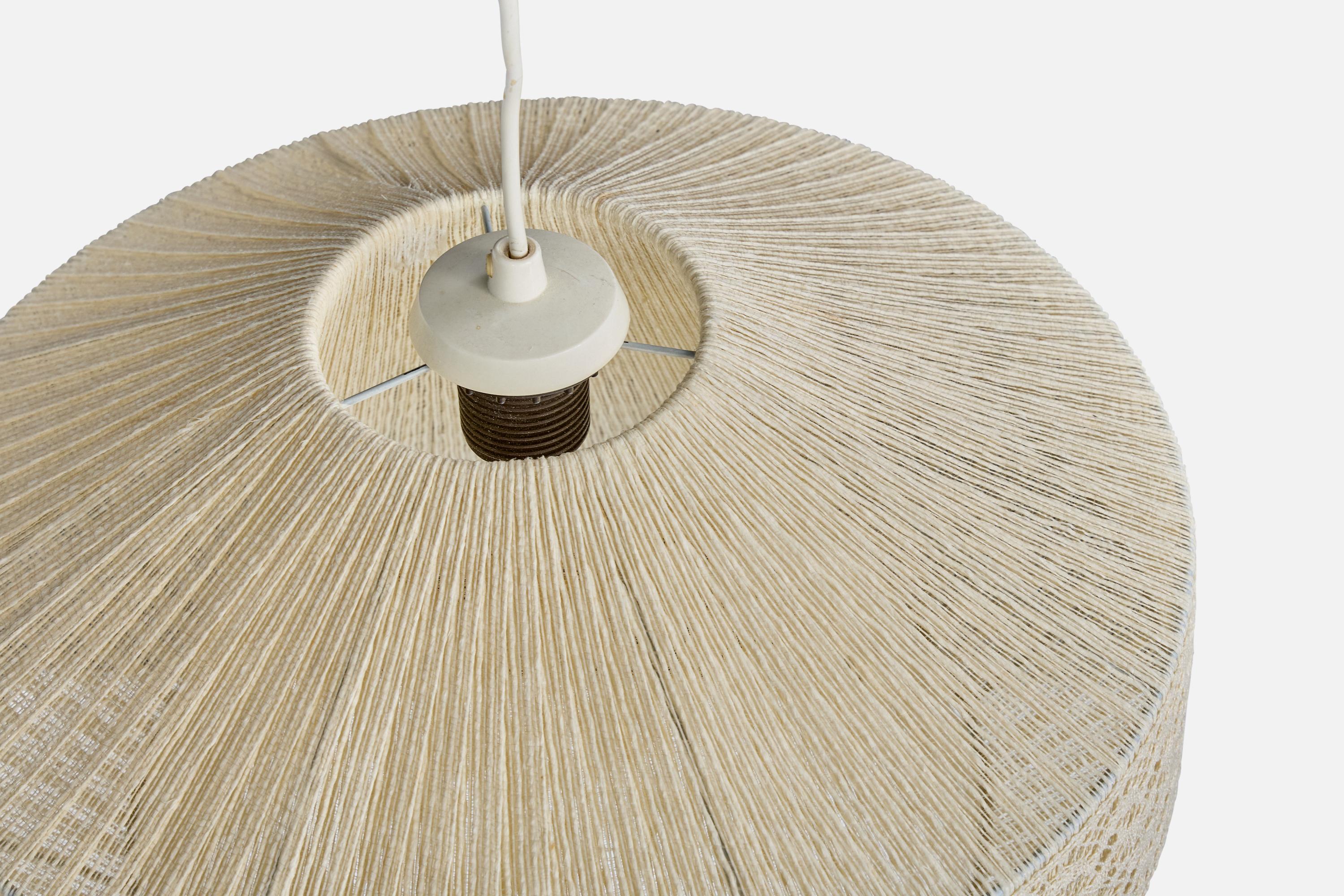 Designer svedese, lampada a sospensione, tessuto, Svezia, anni '1970 in vendita 1